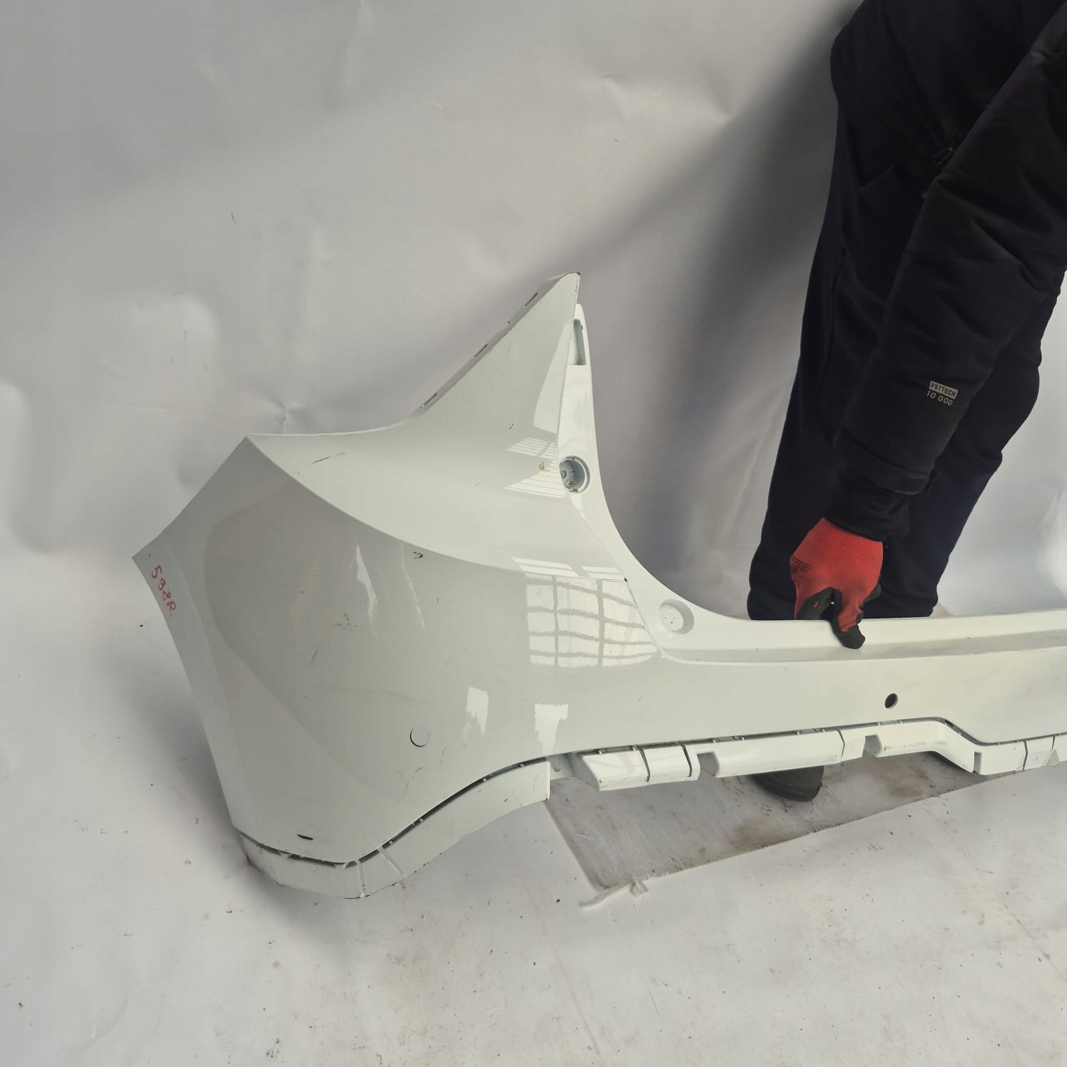 MG4 MG 4 EV SE bumper rear part