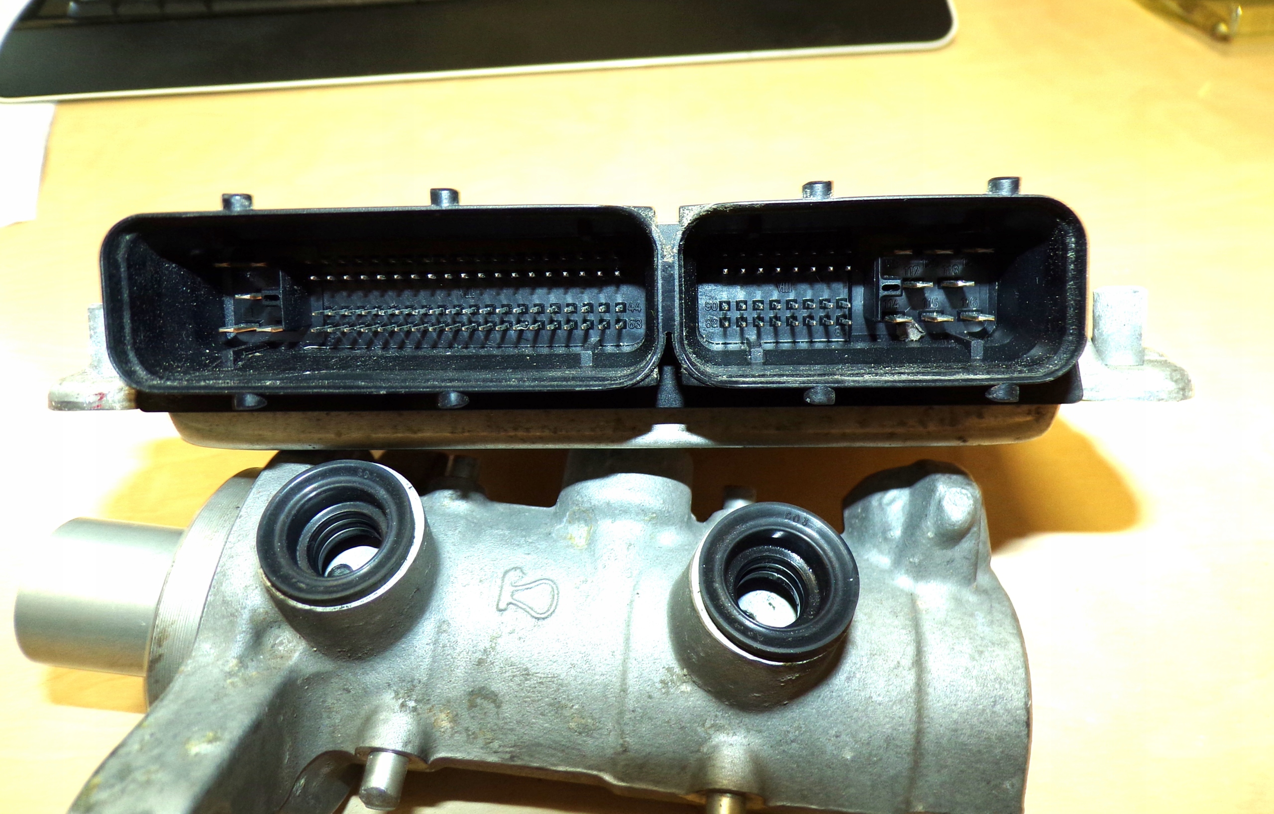VW LT 2.5 TDI 99-06r computer control unit of the engine ODPALANY 074906018BK