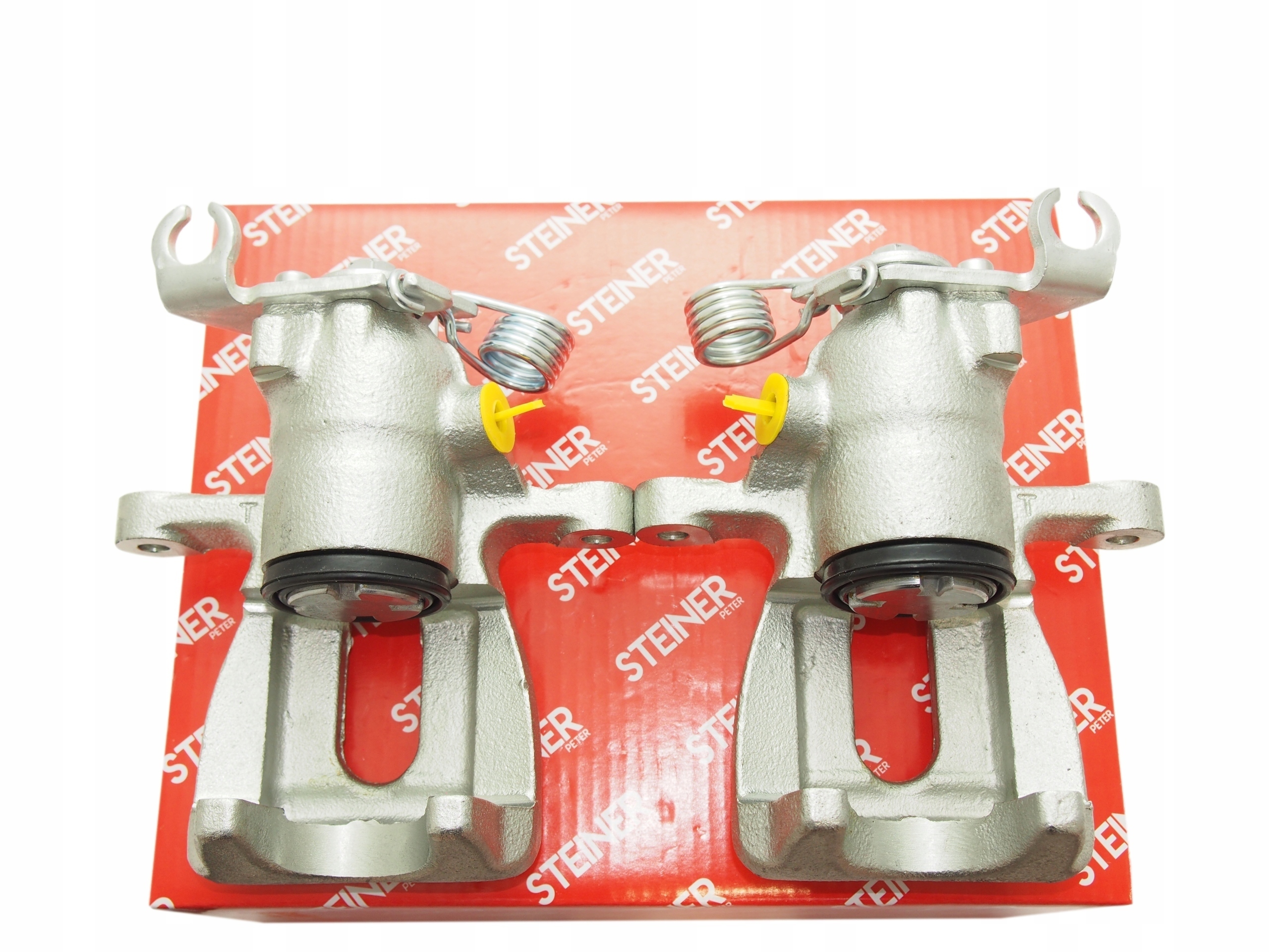 ST.2.MS.017 ST.2.MS.018 - ЗАЖИМ ЗАДНИЙ ЛЕВЫЙ + ПРАВЫЙ + КОЛОДКИ SMART FORFOUR