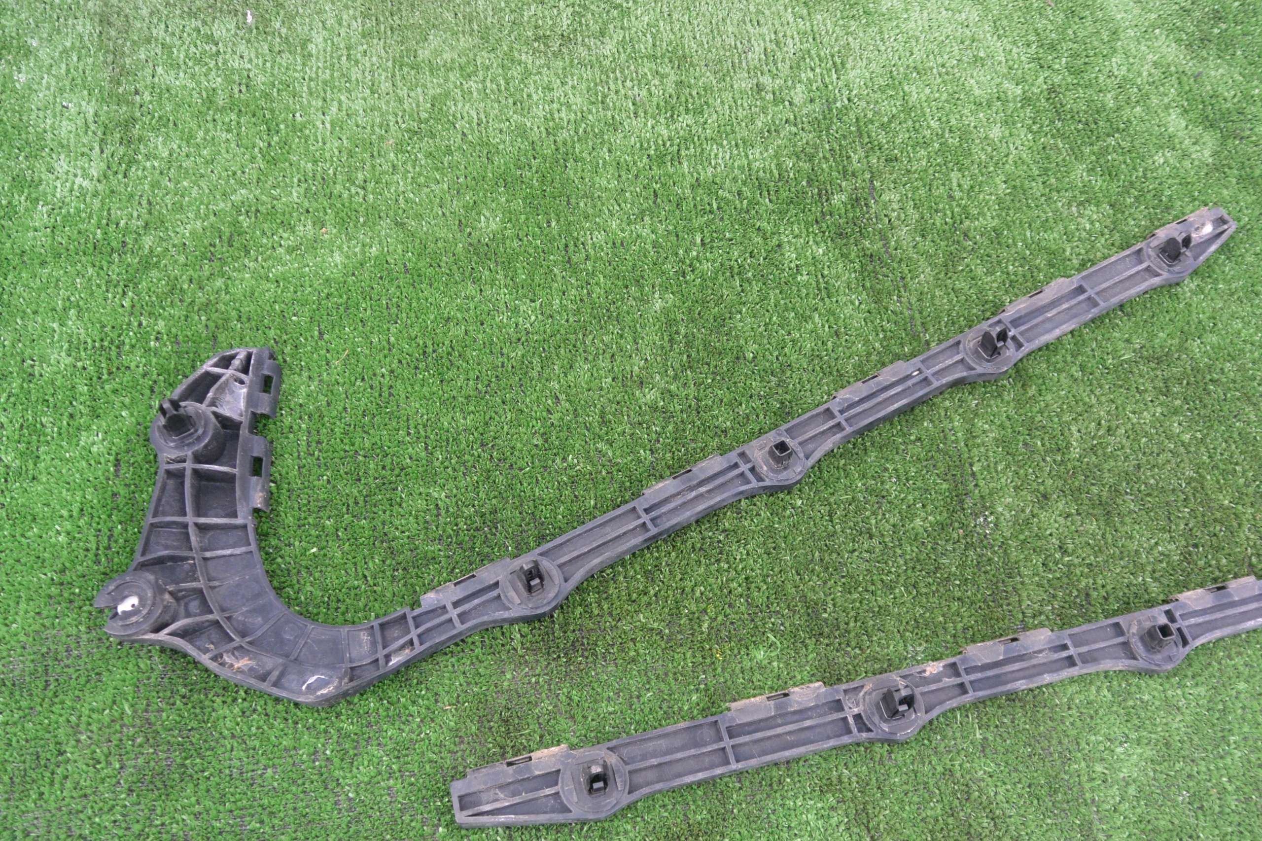 bumper bracket rear part left right LEXUS GS III