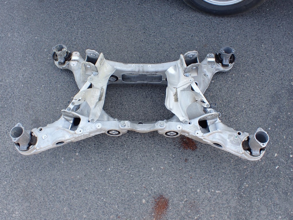 WÓZEK SANKI ZAWIESZENIE TYŁ PANAMERA II 971 TURBO