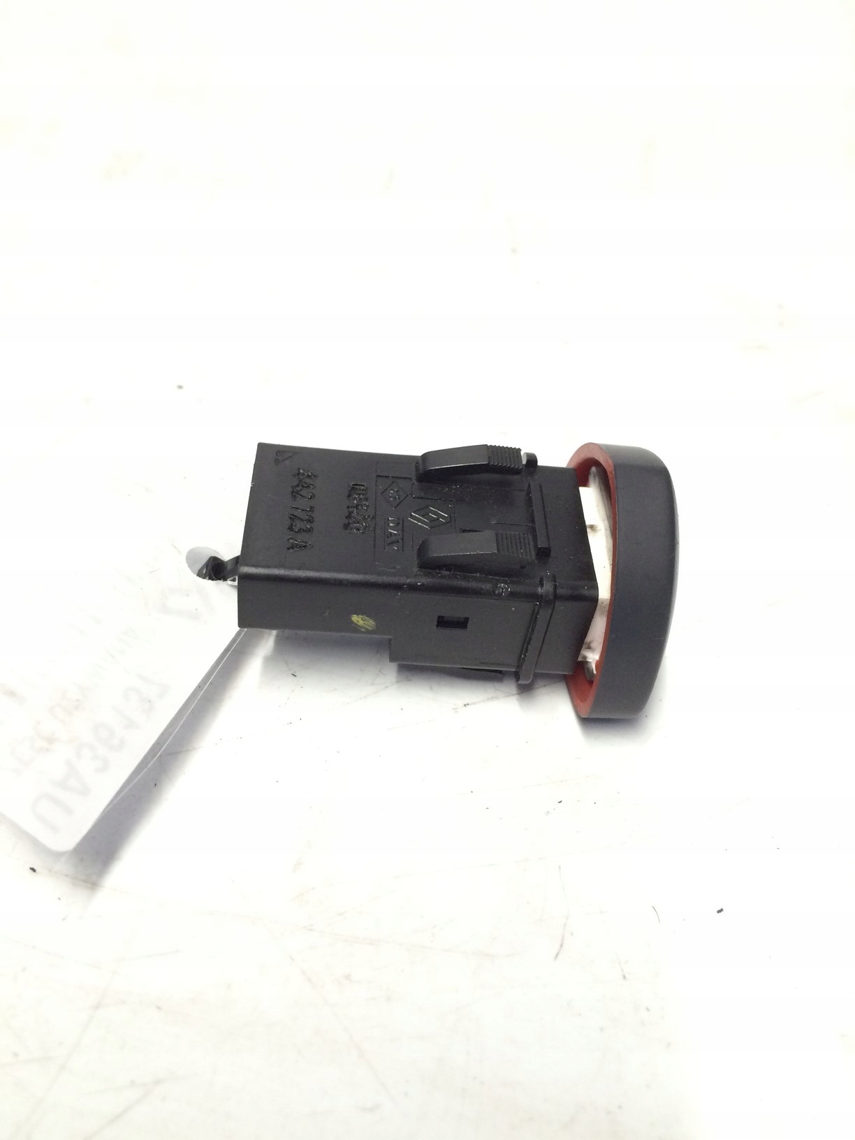 switch light switch of warning lights DAV RENAULT CLIO 442 721 A N8140
