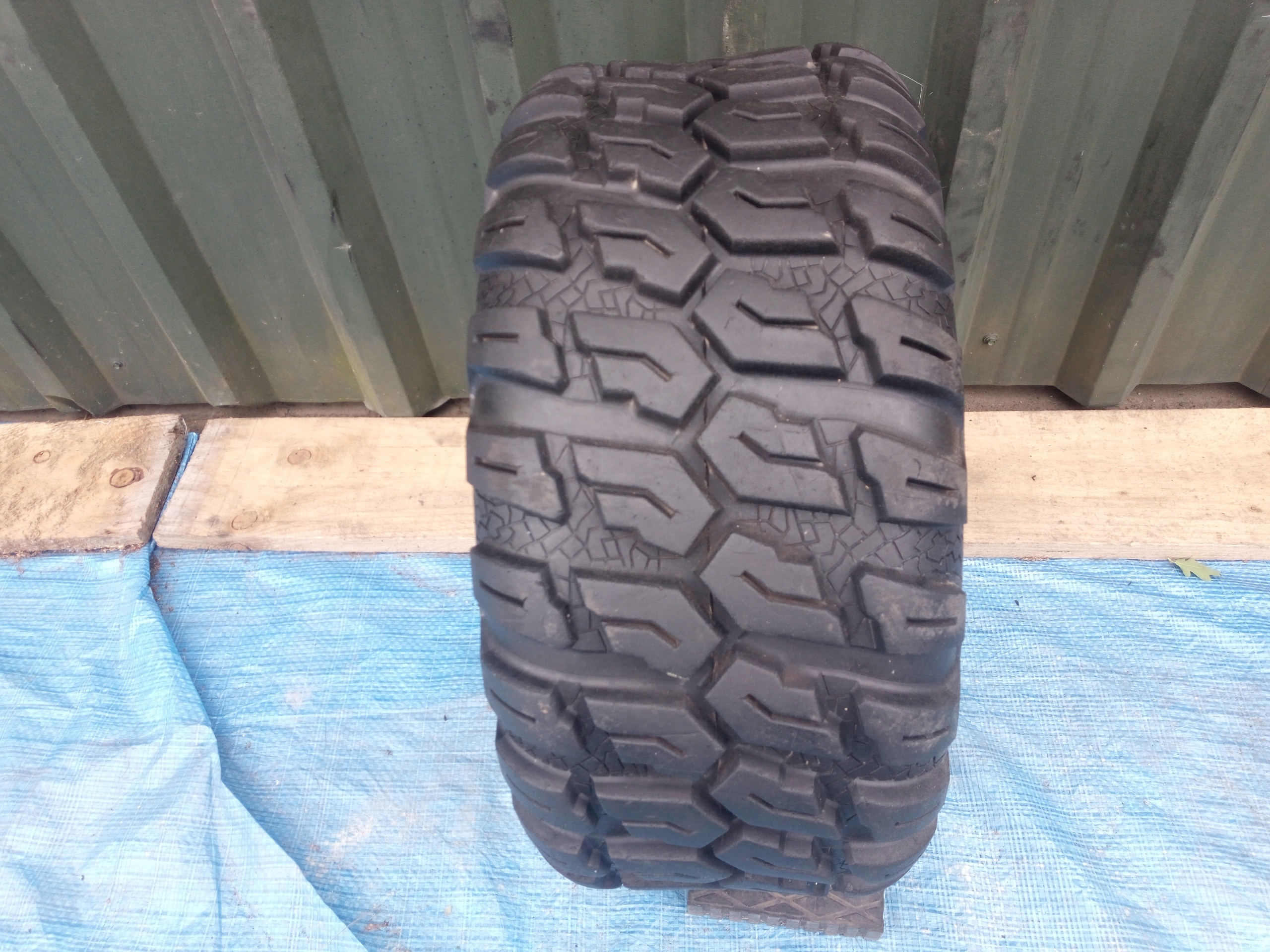 Шины MAXXIS AT 25X10 - R 12 255/65 МУ 04