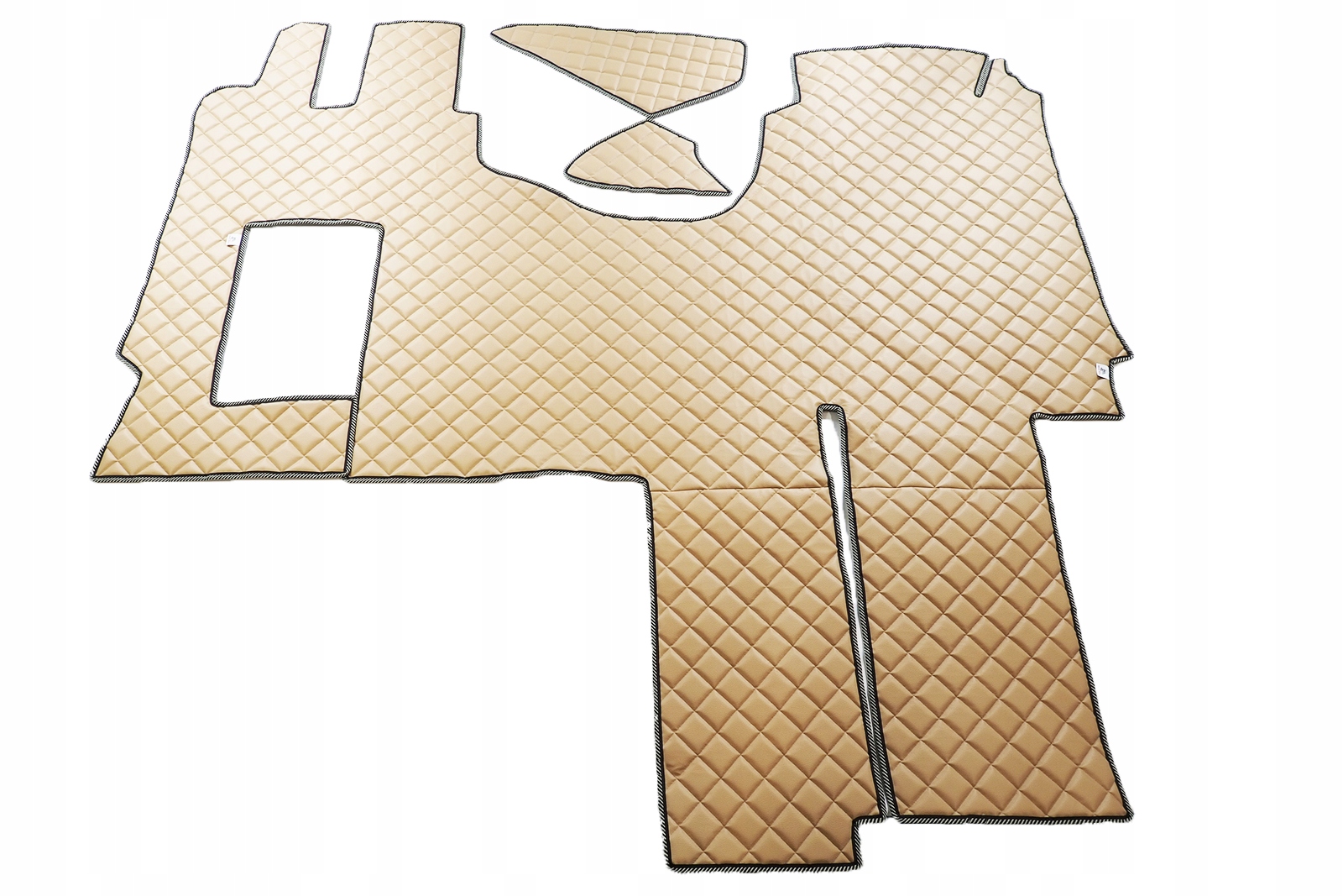 DYWANY PIKOWANE MERCEDES ACTROS SALONKA SOLOSTAR