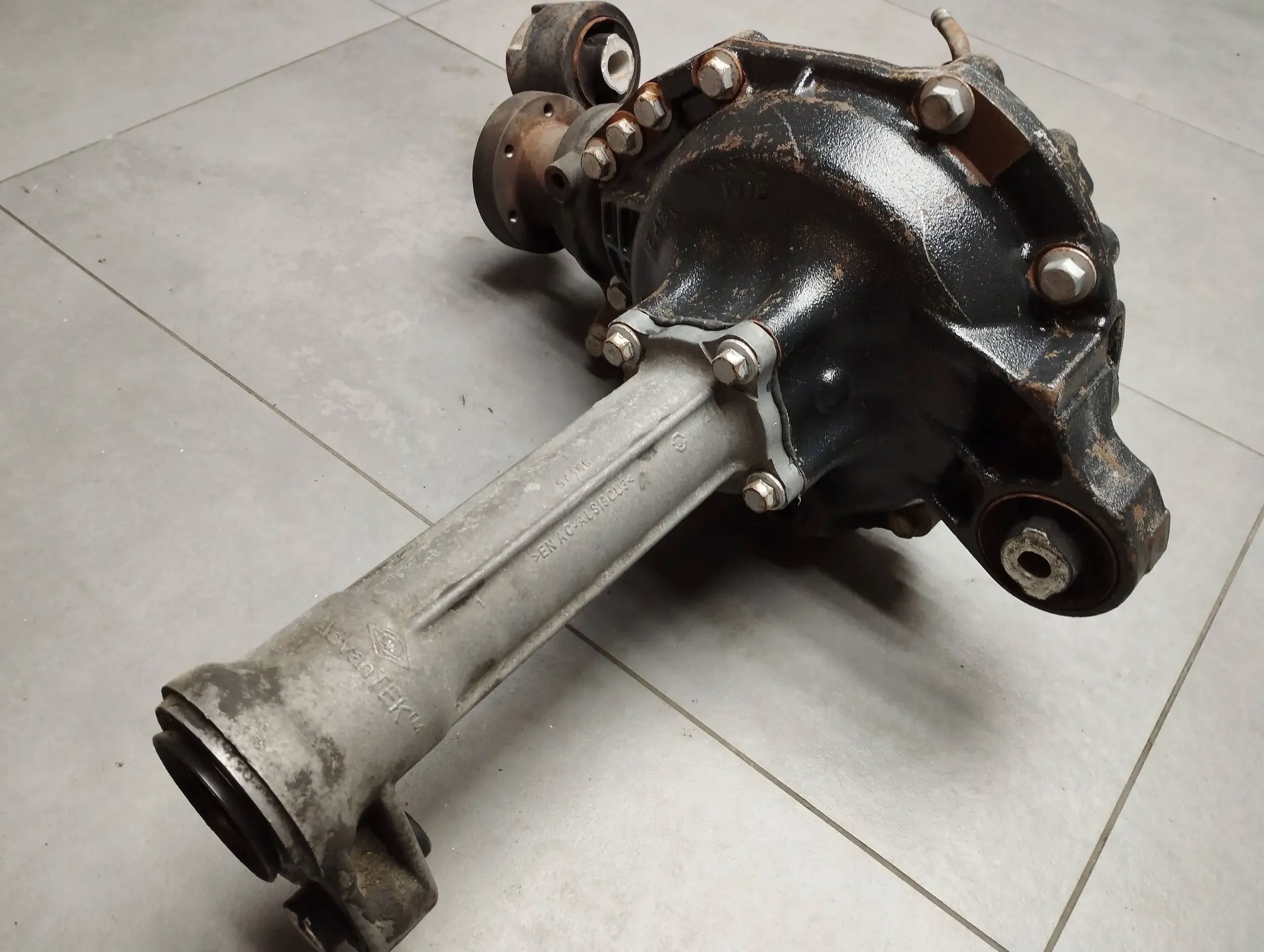 Land Rover Range Rover Sport L320 5.0 V8 diff differential front