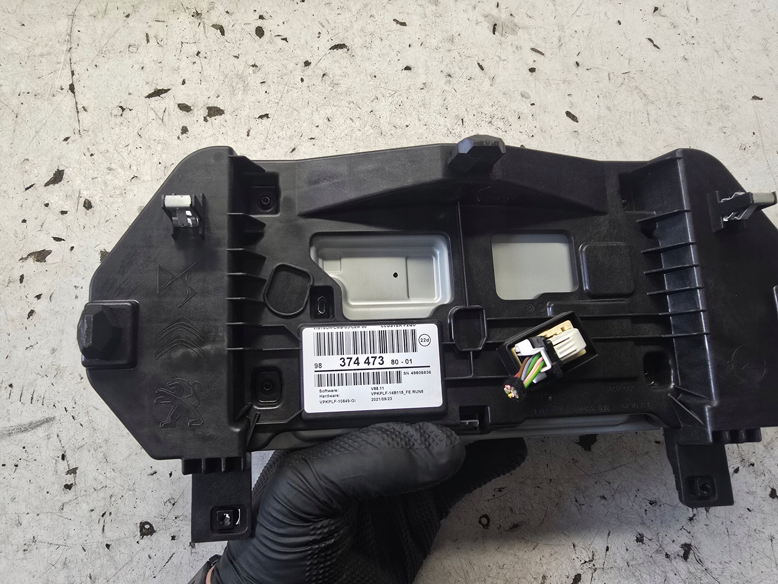 OPEL MOKKA B II dials 9837447380 01
