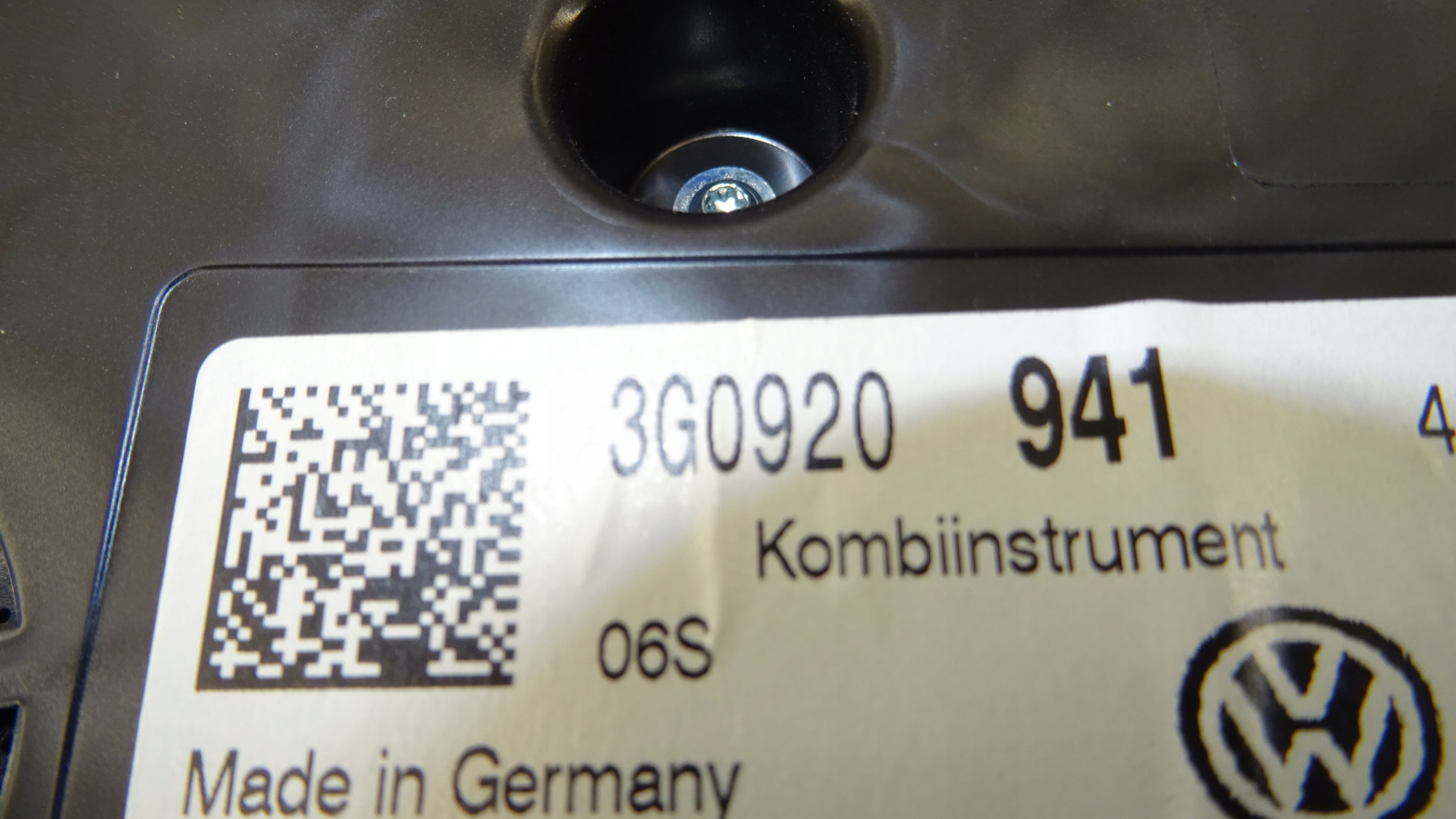 dials dials Volkswagen OE 3G0920941 NR M932