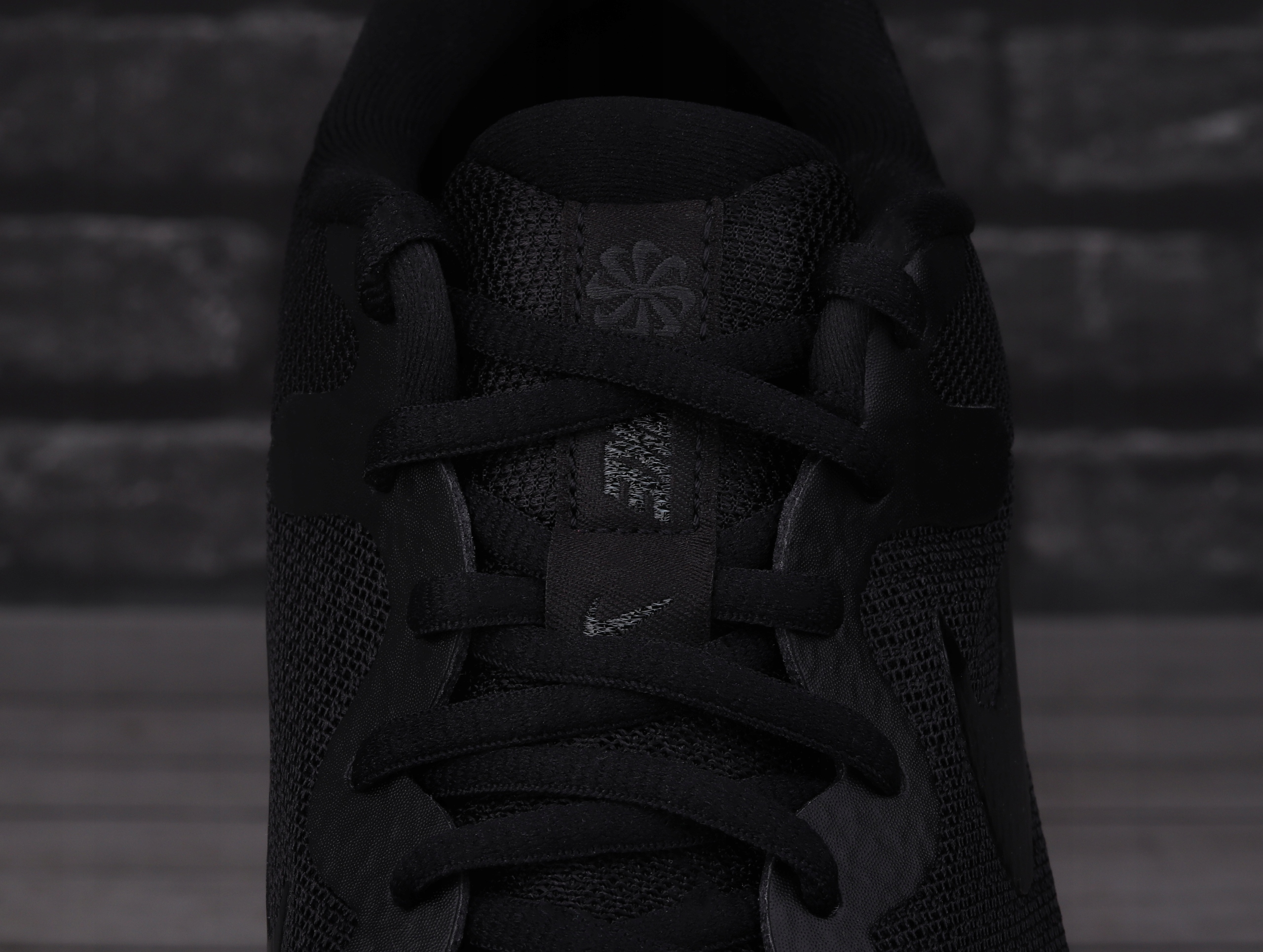 Buty męskie Nike Revolution 6 NN DC3728 001 Model REVOLUTION