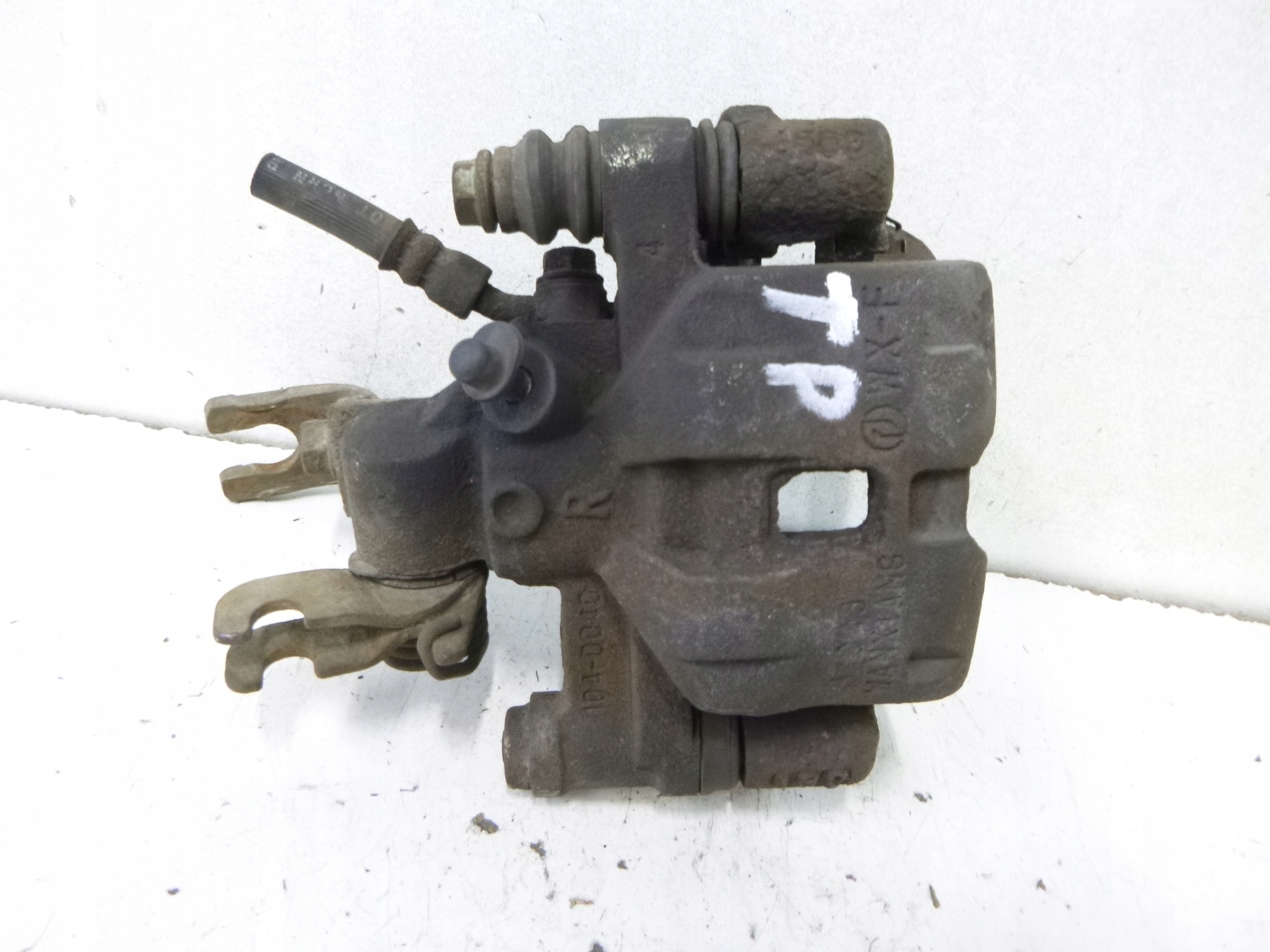 caliper brake rear part right Mazda Premacy 2002r.