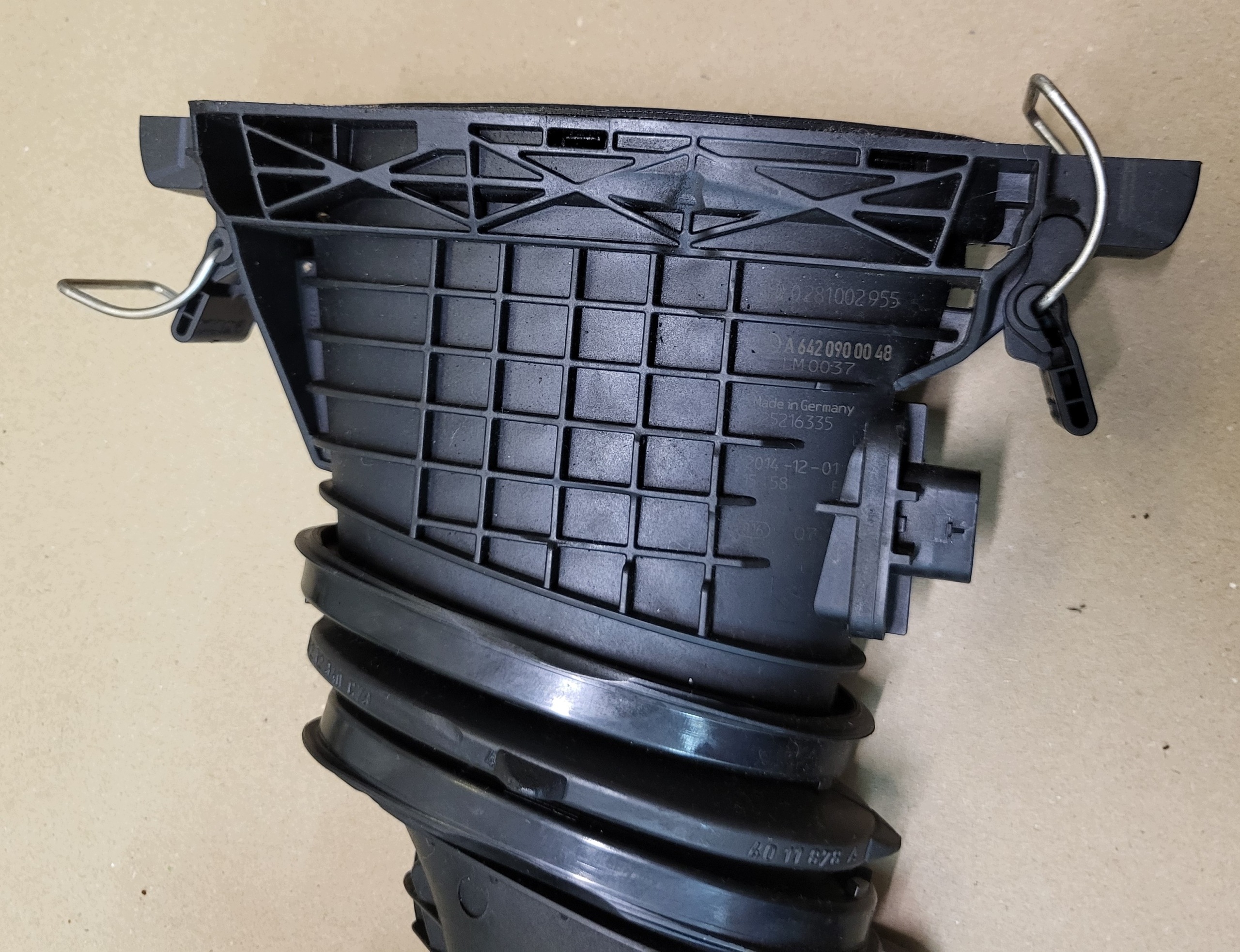 ansaugrohr kanal schlauch luft luftmassenmesser MERCEDES ML GL W164 350 CDI OE