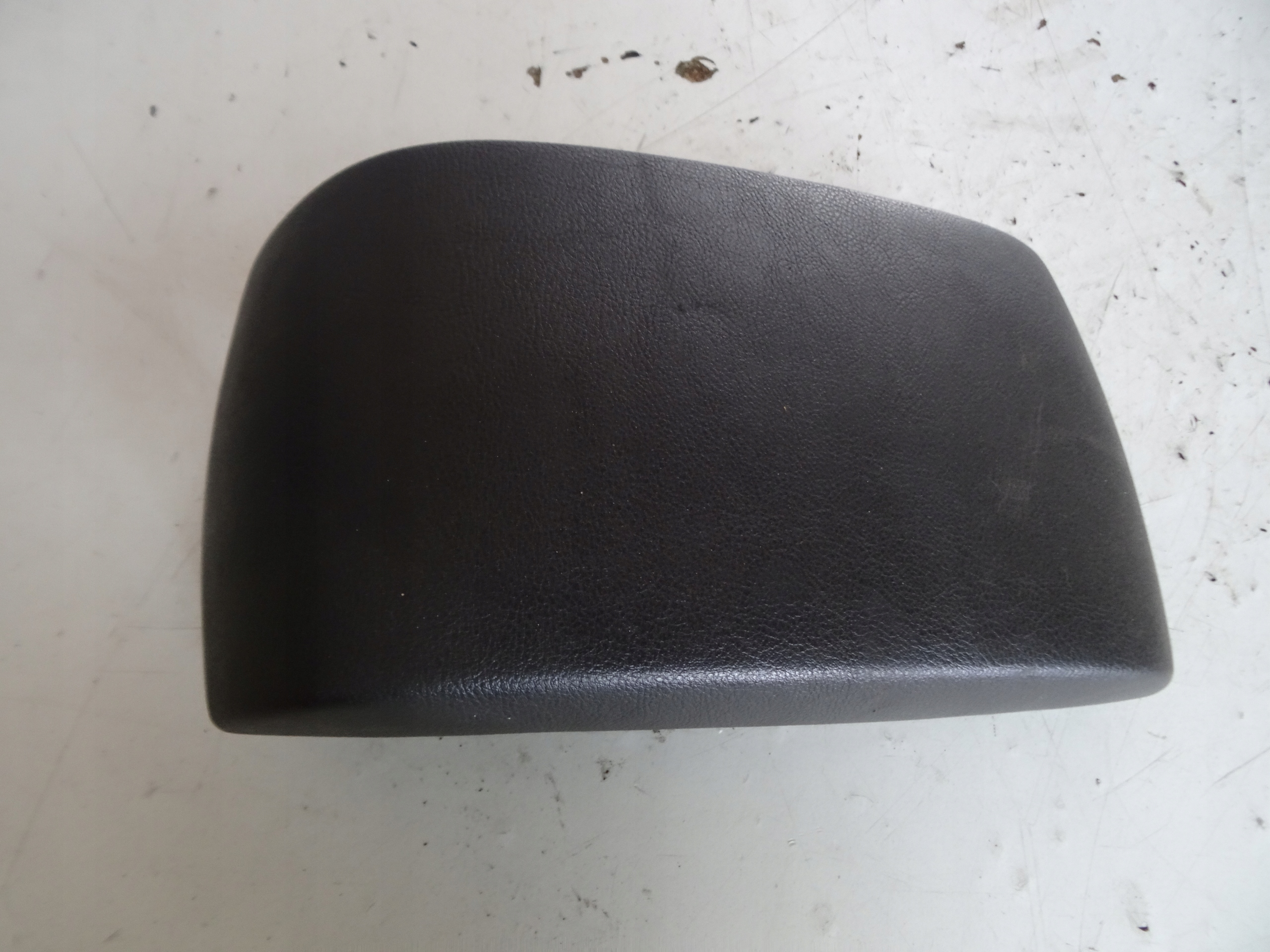 подлокотник FORD MONDEO MK IV