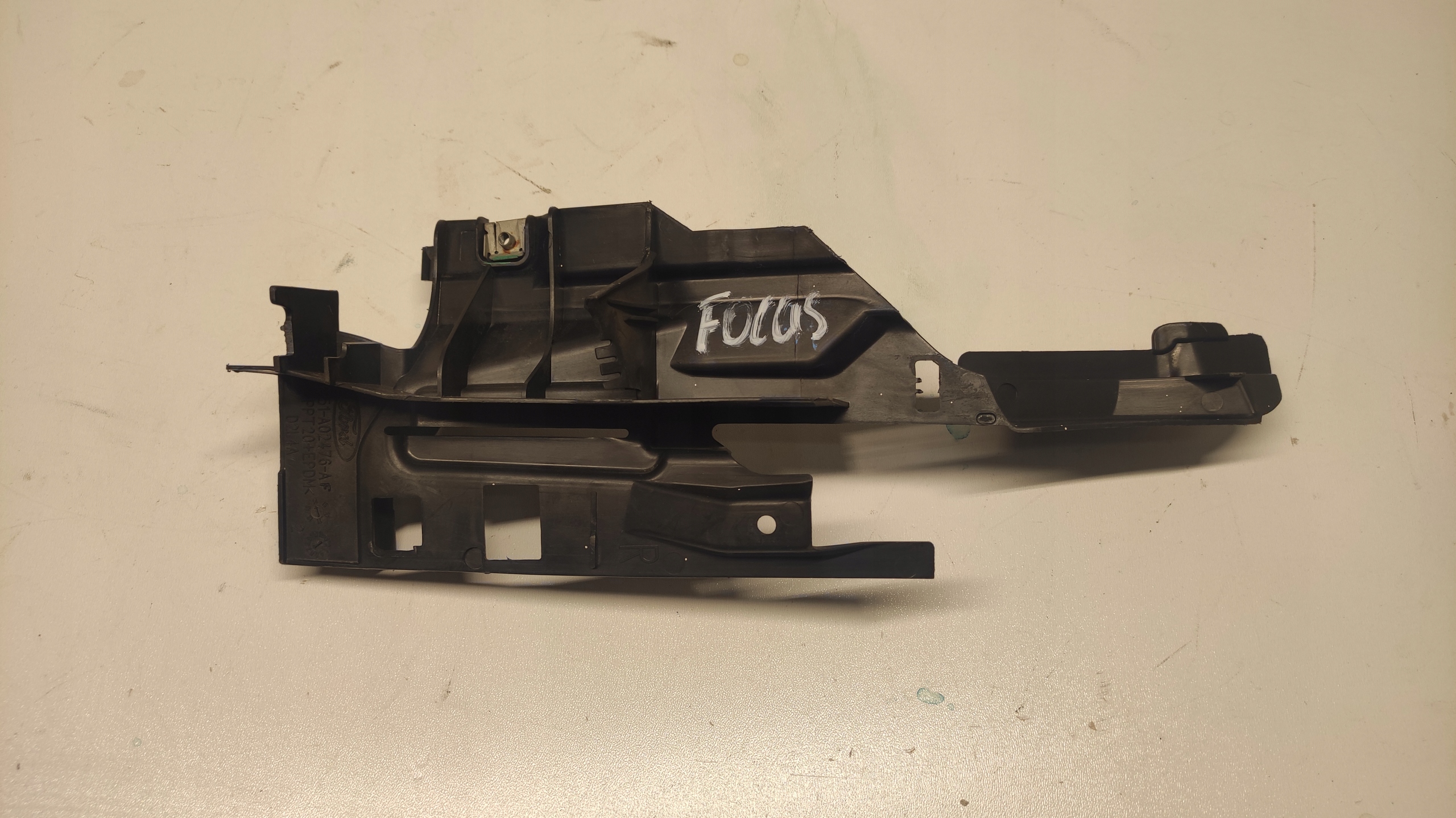 OSLON of a hinge bonnets right FORD FOCUS MK3 BM51-A02476-AF