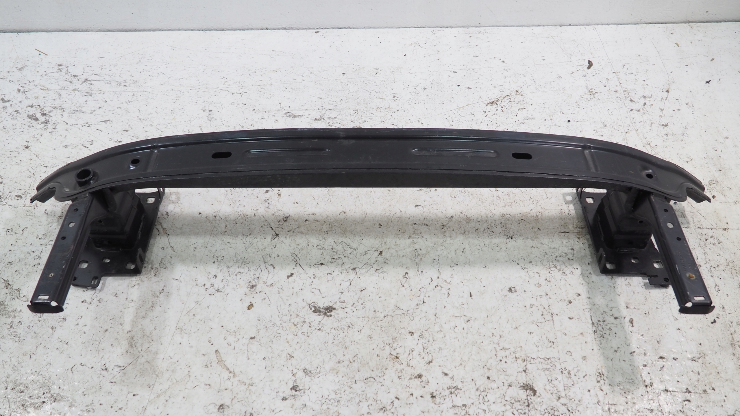 Seat Leon IV TRAVERSA paraurti Anteriore 5FA807097