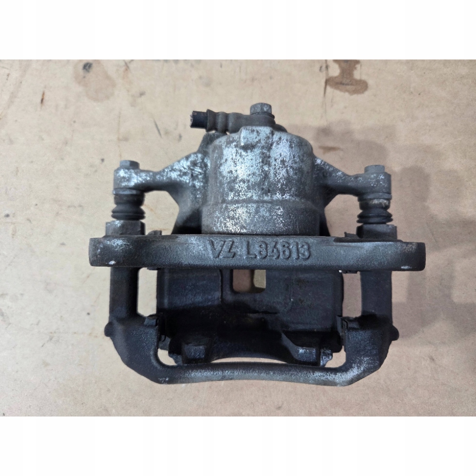 Toyota Corolla E210 E21 caliper brake front left VLL84613 (B763)