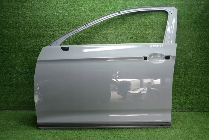 VW PASSAT B8 door left front front