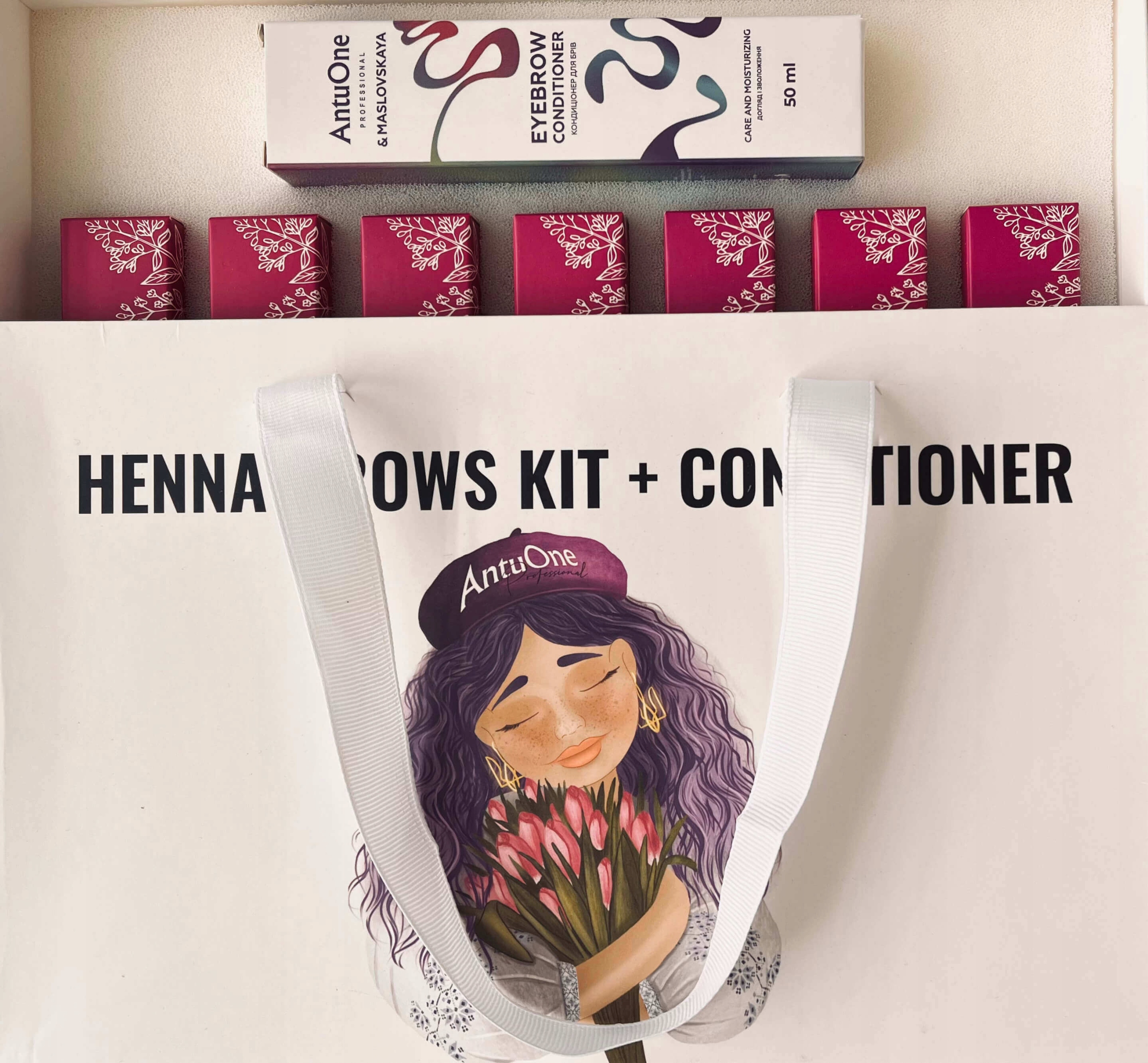 Antuone Sada Henny Henna Brow Kit kondicionér Maslovskaya
