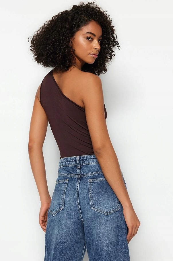 TRENDYOL BODY ASYMETRYCZNE NA JEDNO RAMIĘ S 0RA Materiał dominujący poliester