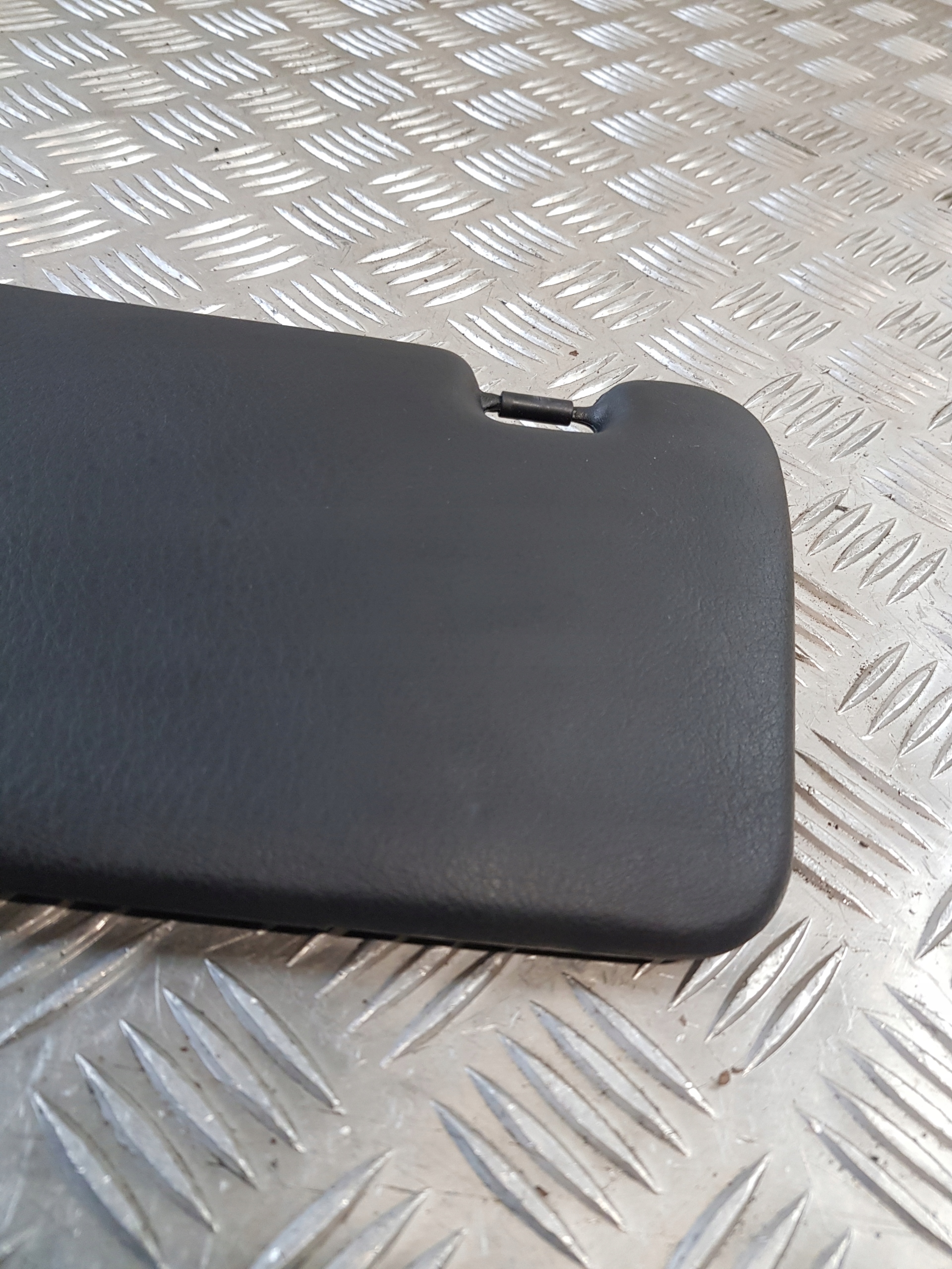 Blende Abdeckung PRZECIWSLONECZNA Sonnenblende schwarzer Leder rechts BME E46 COMPACT LIFT