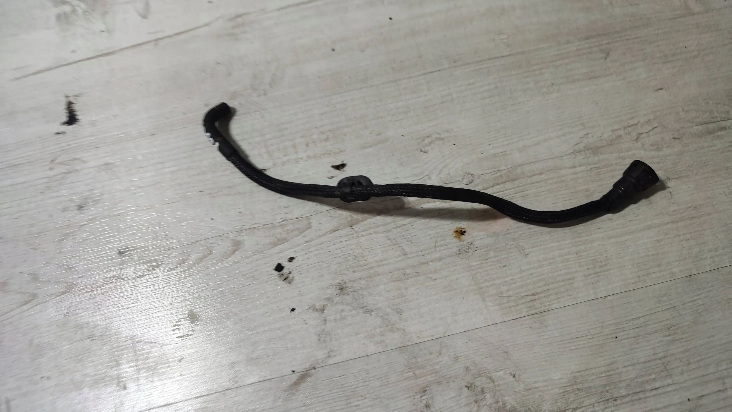 Ford Mondeo MK5 16r 2.0TDCi fuel line
