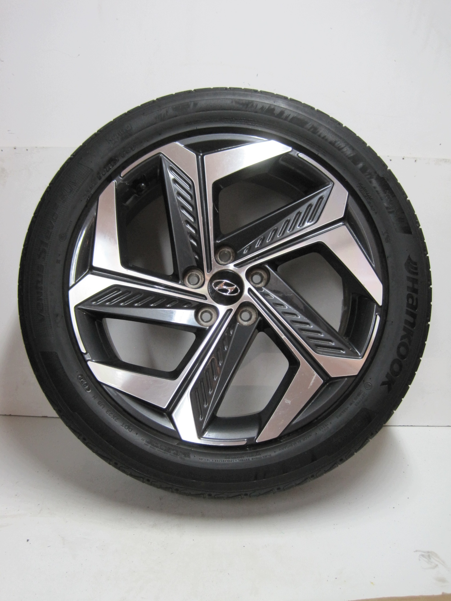 wheels discs tyres HYUNDAI TUCSON IV 4 R19