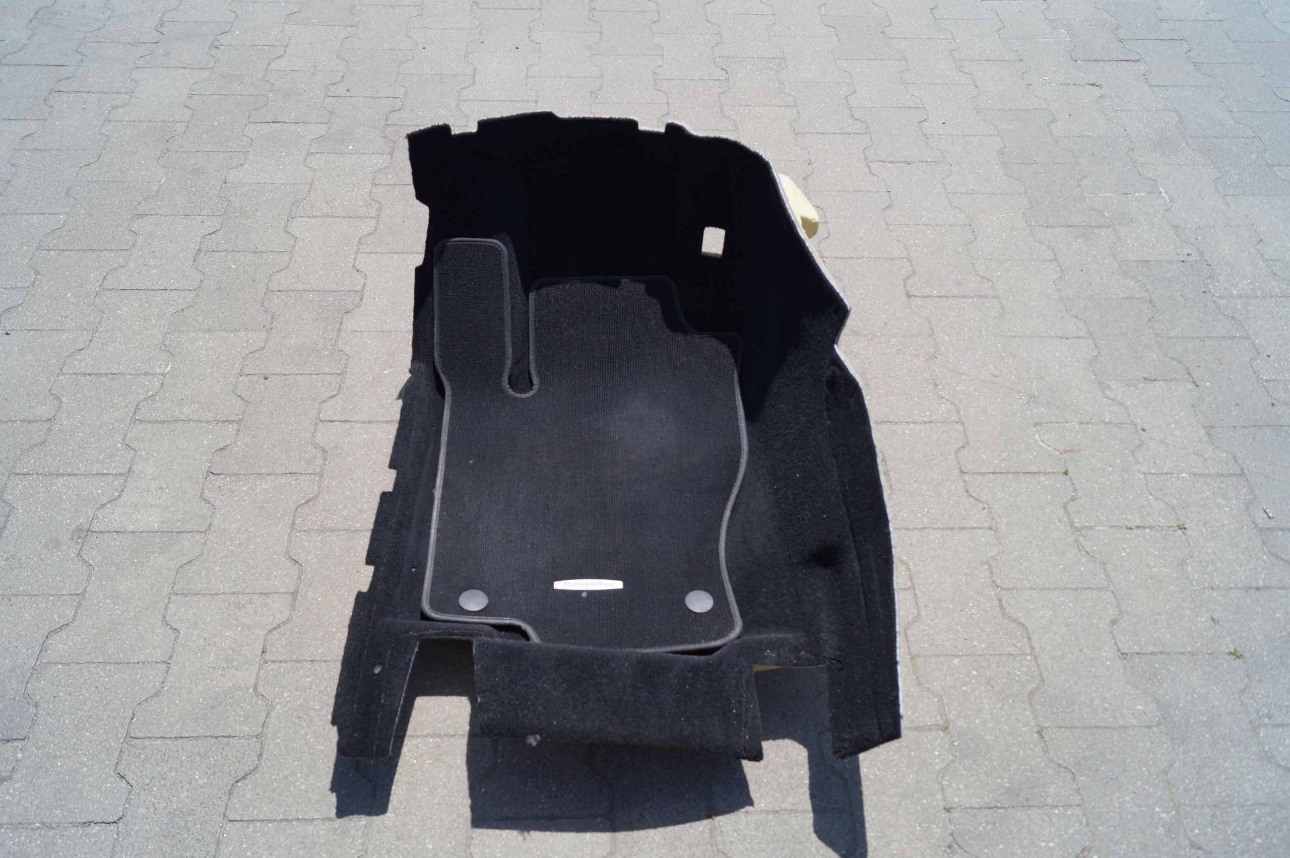 carpet mats front left MERCEDES ML W166 A166