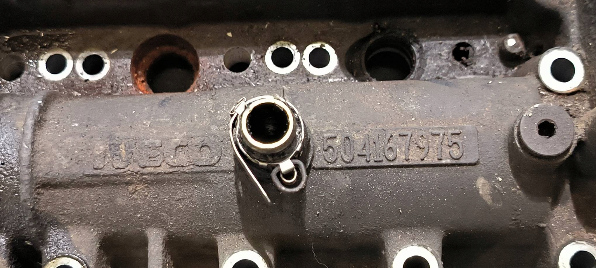 Abdeckung der Ventile 504416975 FIAT DUCATO III