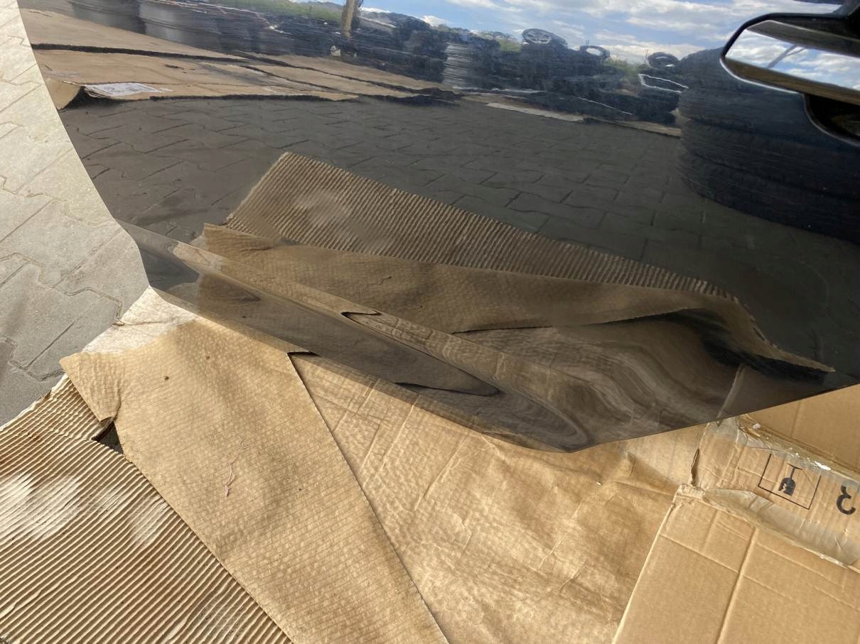 door left rear part A4 B9 sedan LZ9Y
