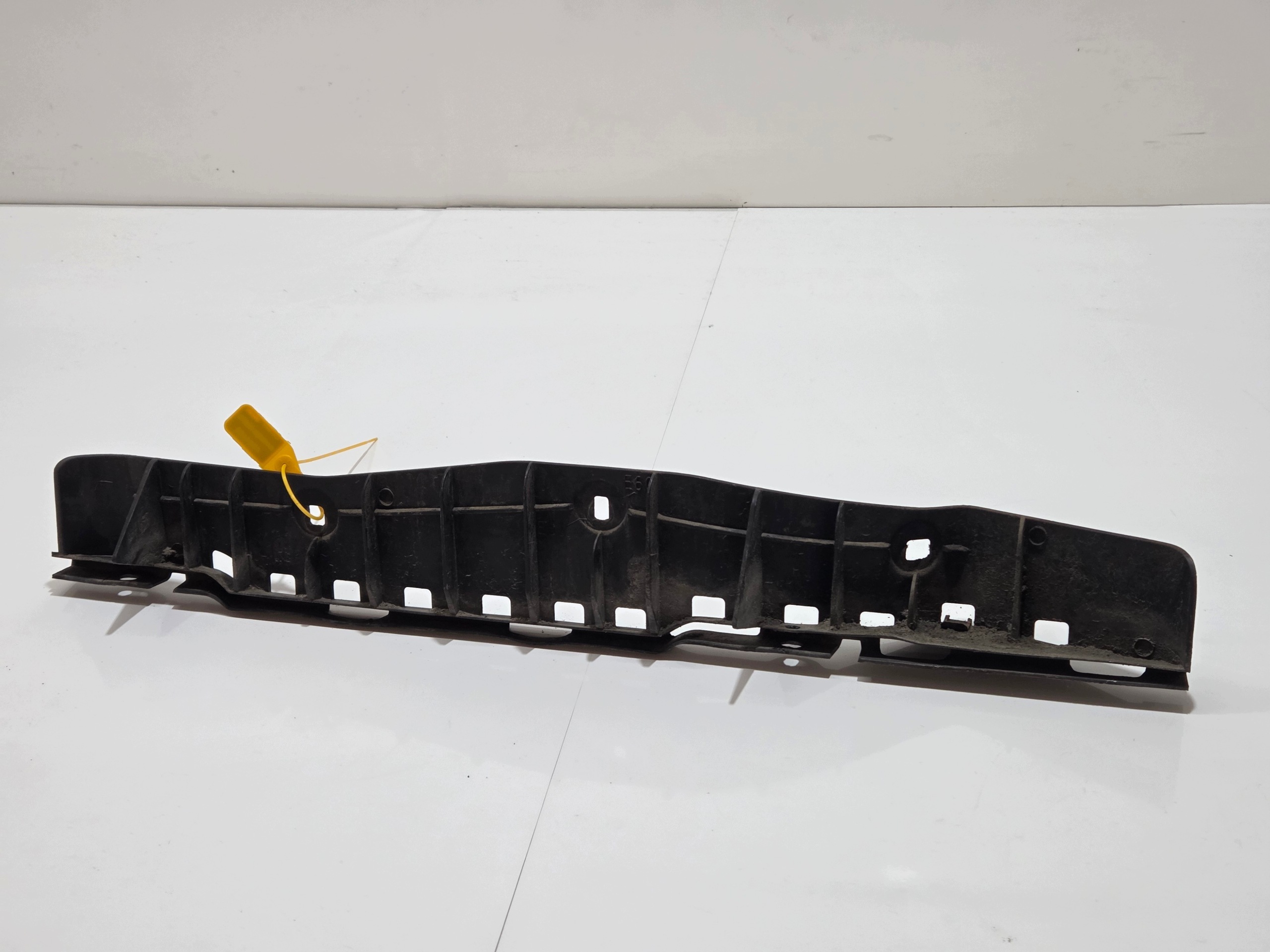 PROWADNICA paraurti posteriore BMW E60 E61 M PAKIET 7897144