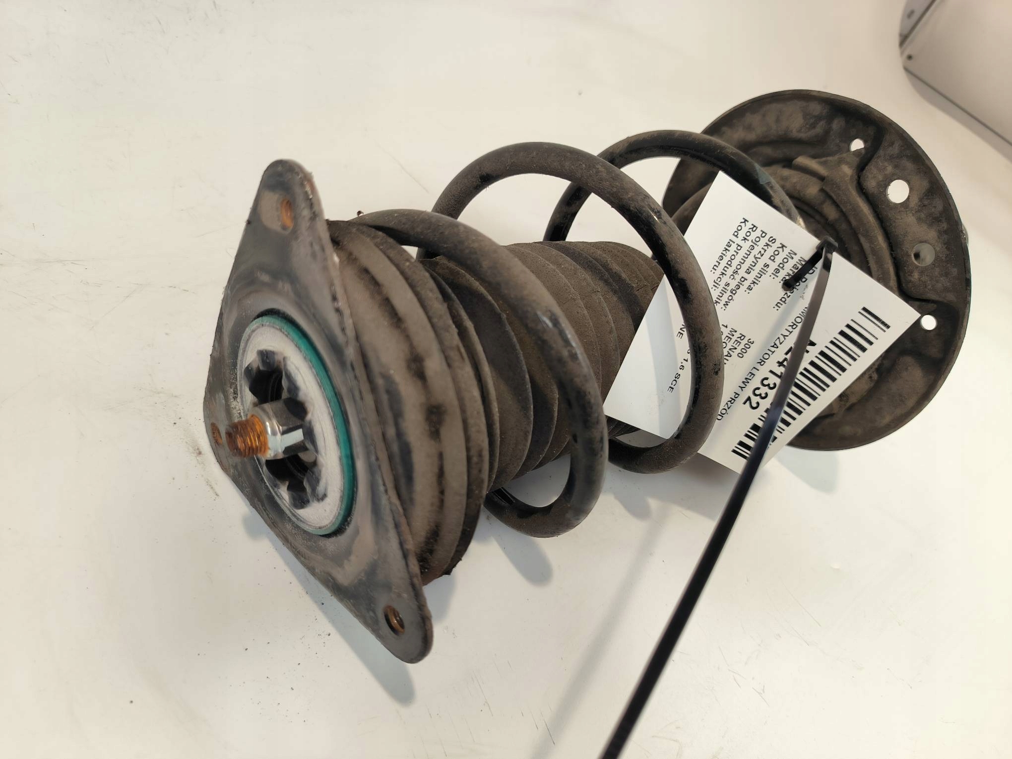 shock absorber left front 543025368R RENAULT MEGANE IV LIFT