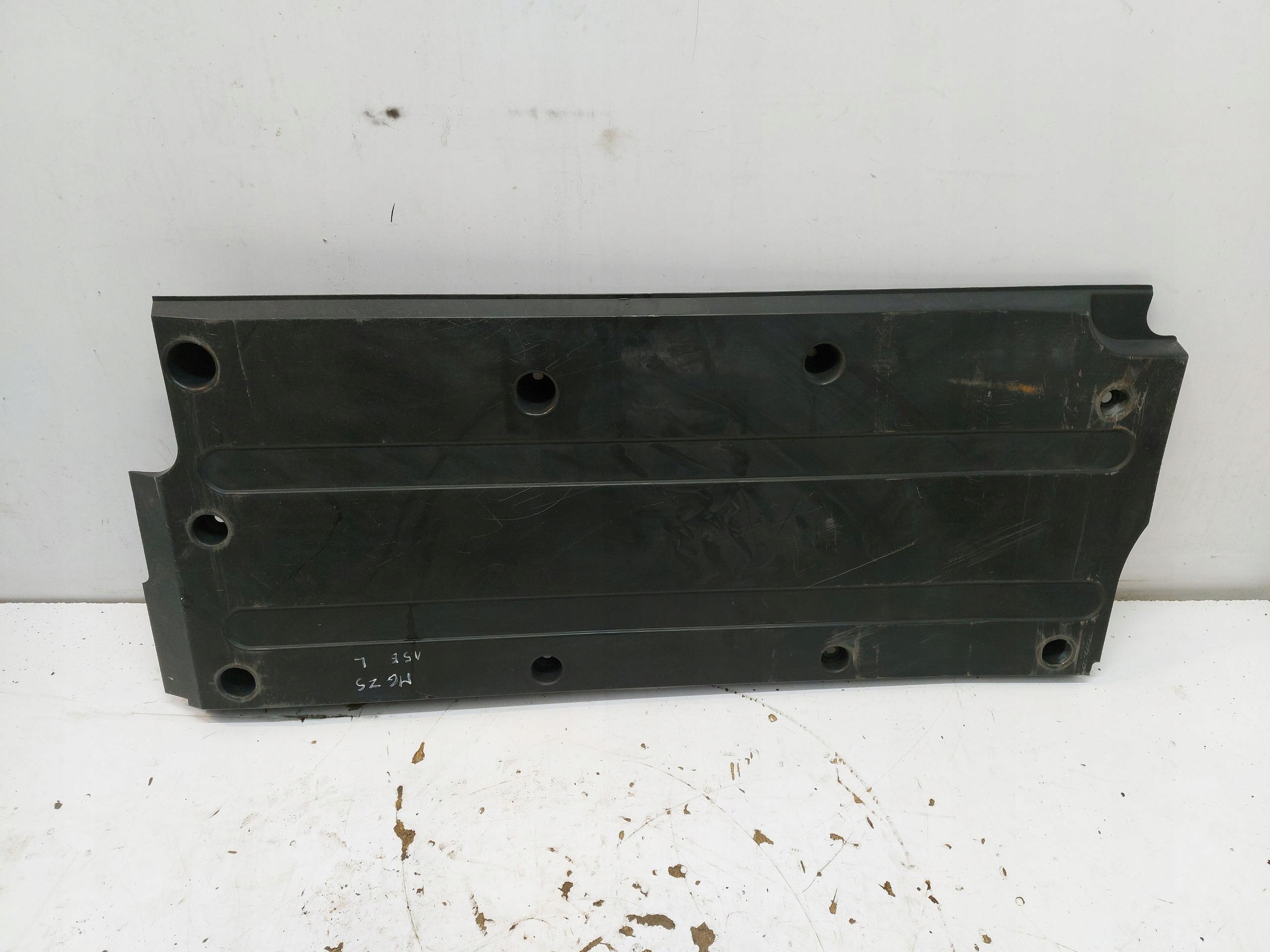 MG ZS cover chassis left 10275513