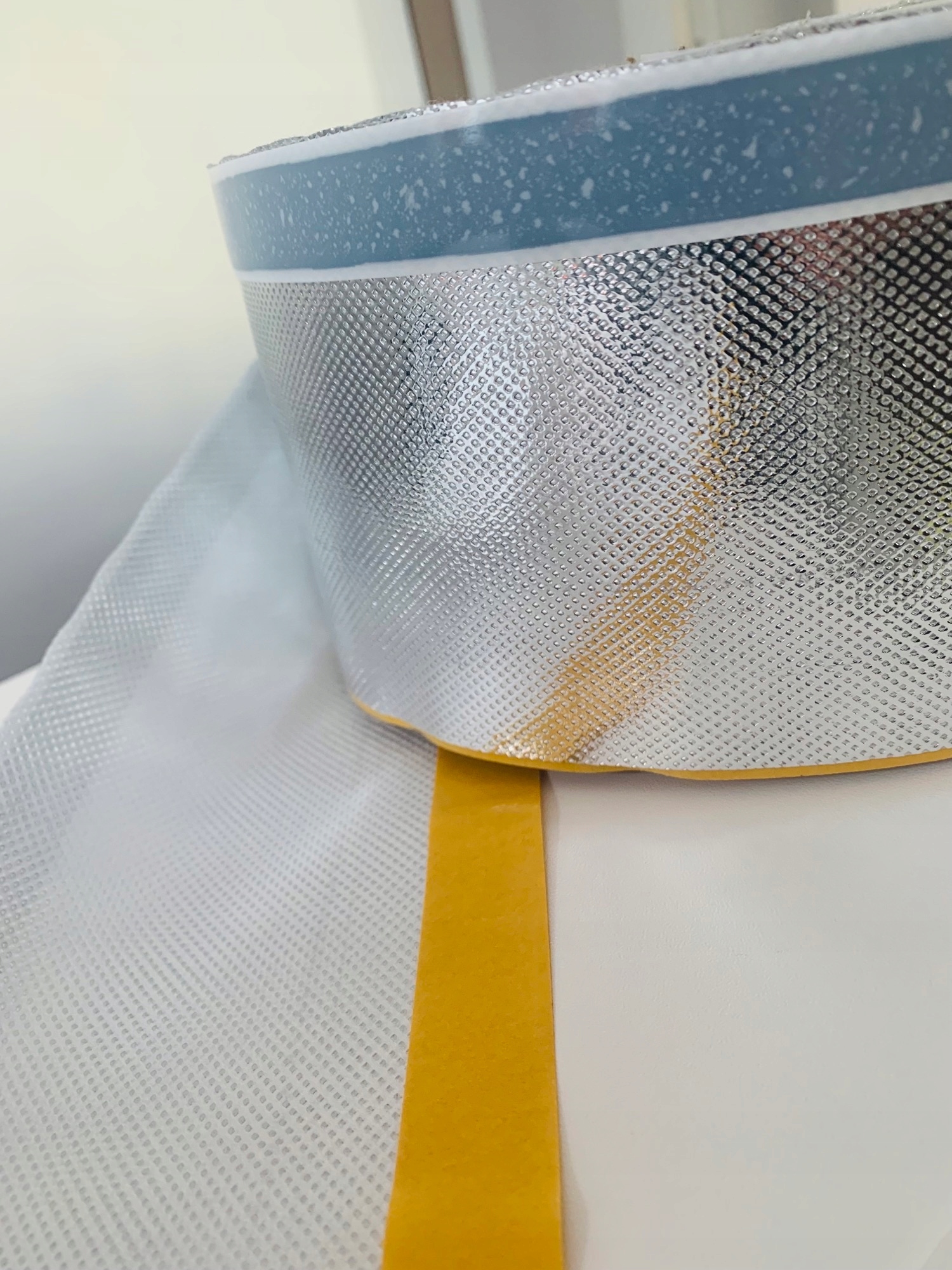 Taśma do okien do wewnątrz z BUTYLEM 100mmx25mb Kod producenta windowtapewew10butyl