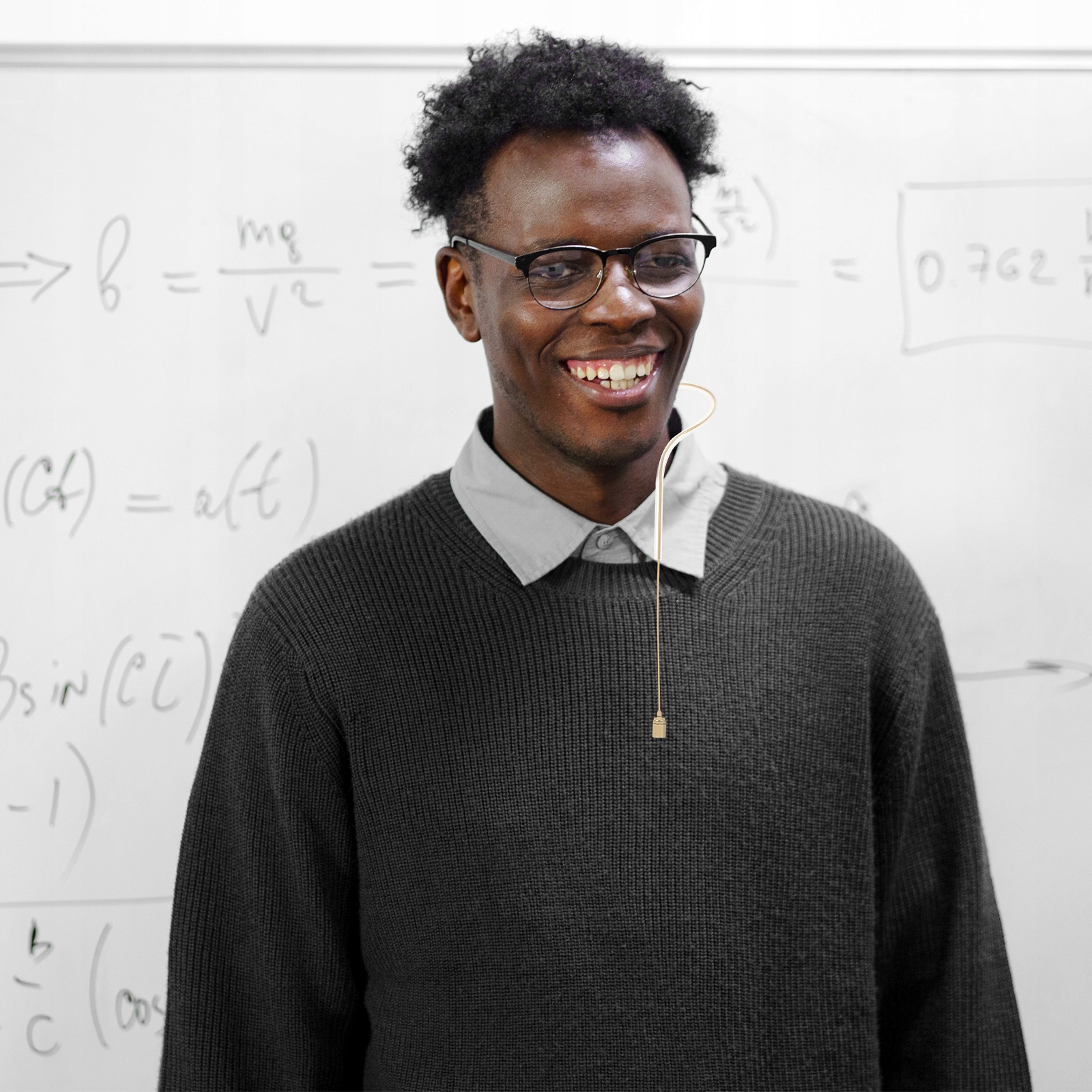 Mikrofon z jednym uchem, bezprzewodowy i przewodowy Model 44491992