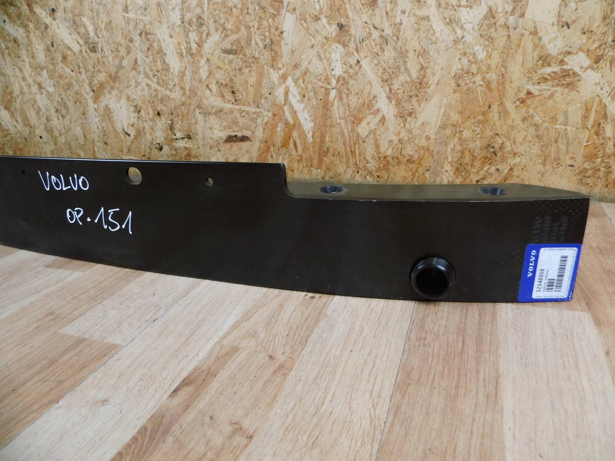 Volvo XC60 II pillar bumper support front 32348953