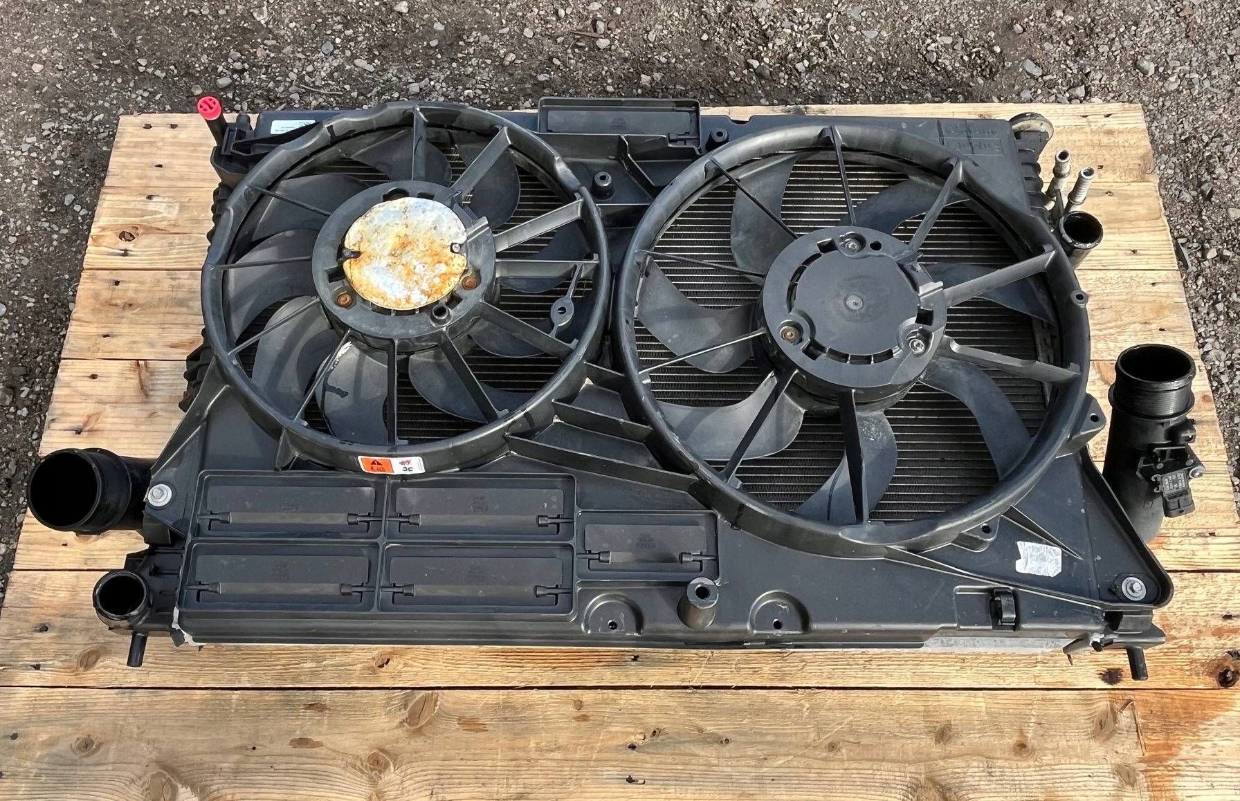 Kühler Intercooler Lüfter Ford Explorer 3.5 Ecoboost 2011-2019