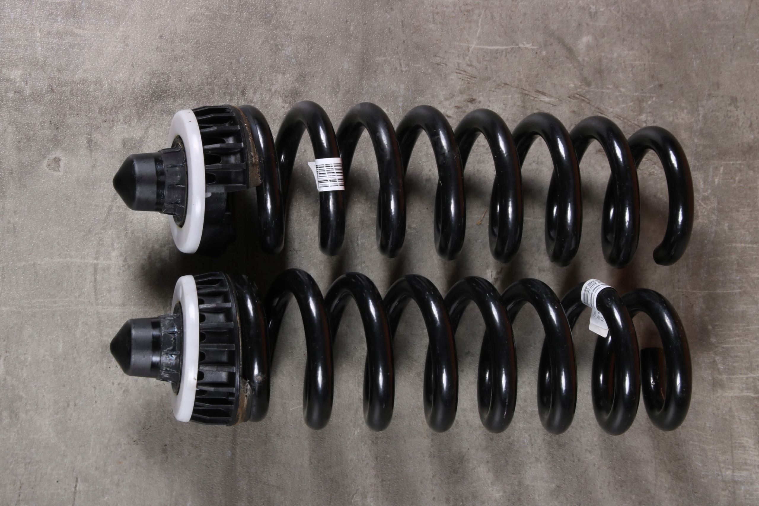 BMW G21 G23 springs springing right left rear part rear. KOMPLET SF
