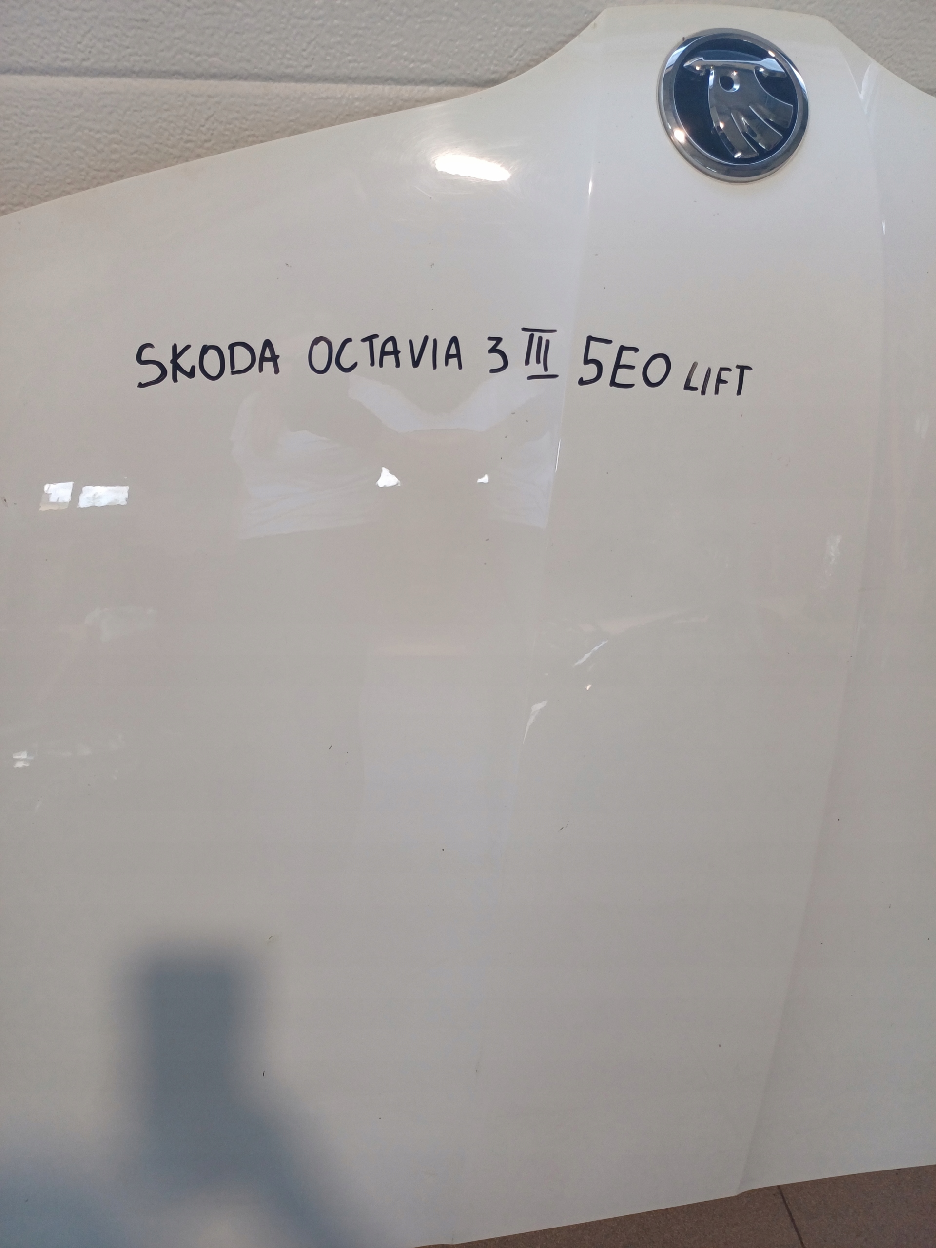 Capot SKODA OCTAVIA 3 III 5E0 LIFT
