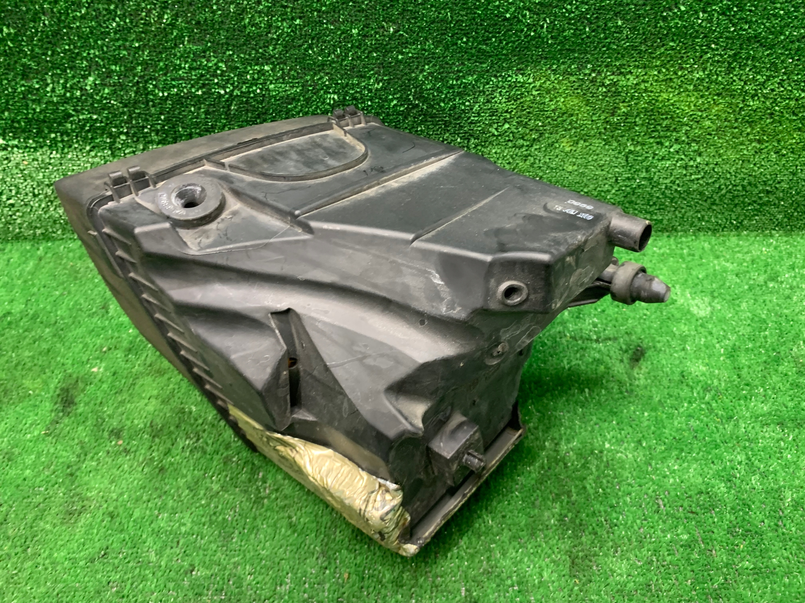 Gehäuse filter luft AUDI A6 C6 2.0 TFSI