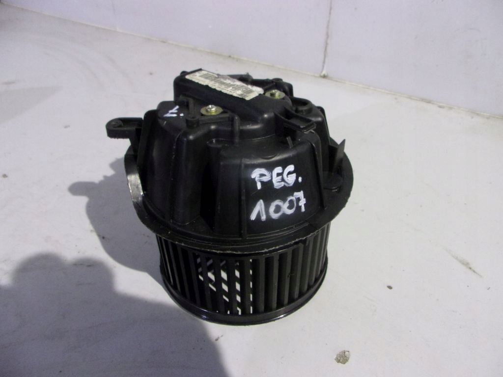 Peugeot 1007 fan heating air conditioning devices