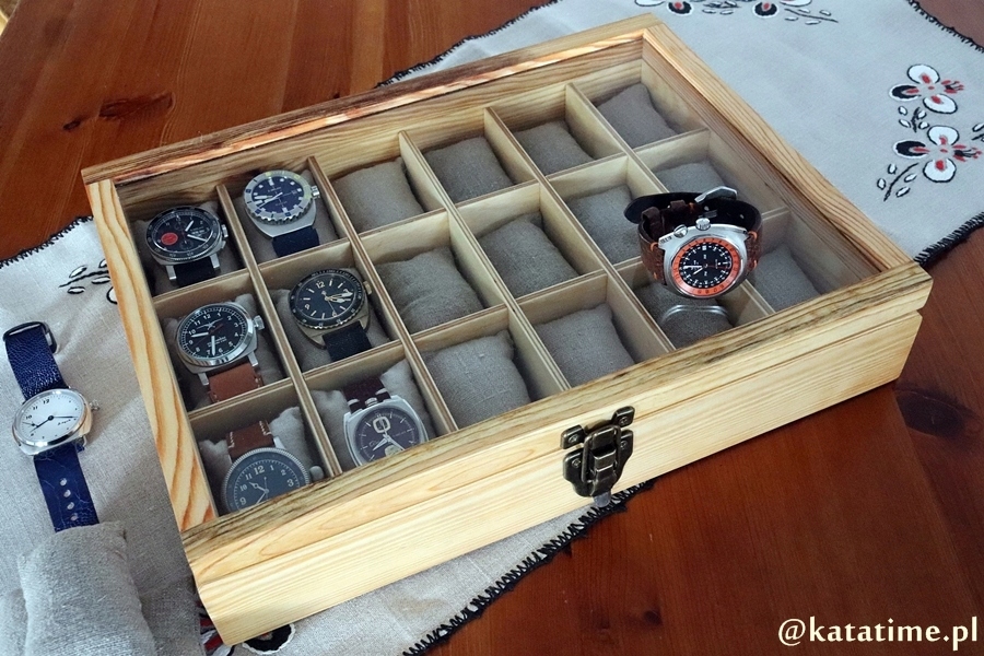 SKRZYNECZKA KASETKA PUDEŁKO BOX NA 18 ZEGARKÓW DREWNIANA ROBIONA RĘCZNIE Stan opakowania brak opakowania