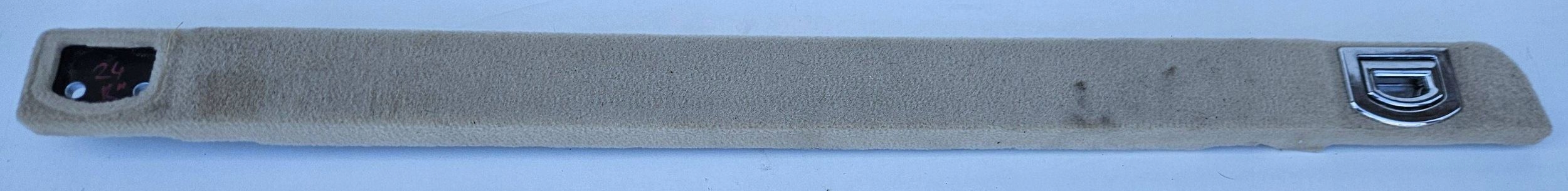 Volkswagen Touareg II 2 7P5 moulding boot right