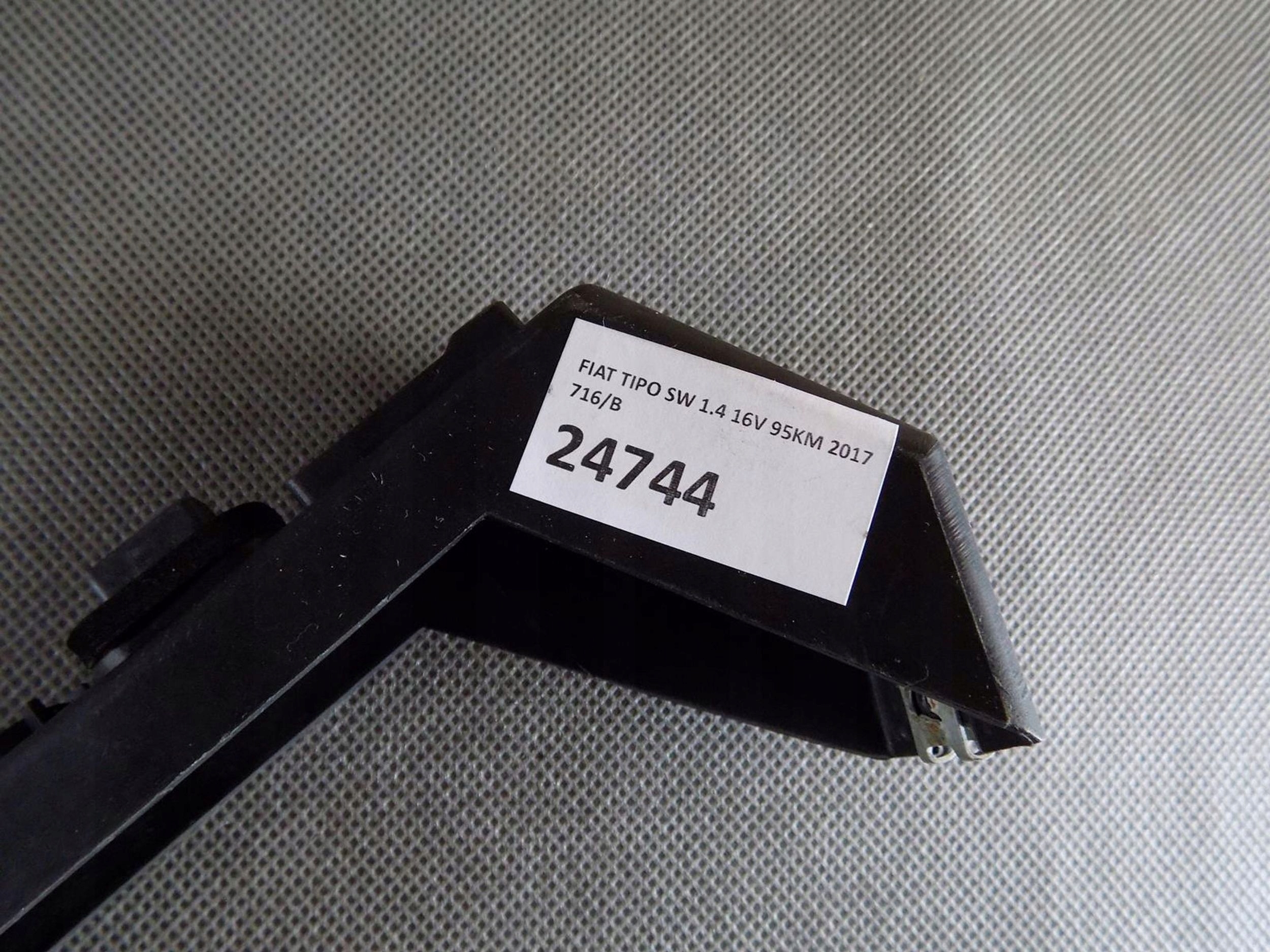 FIAT TIPO II support right rear part 52042926