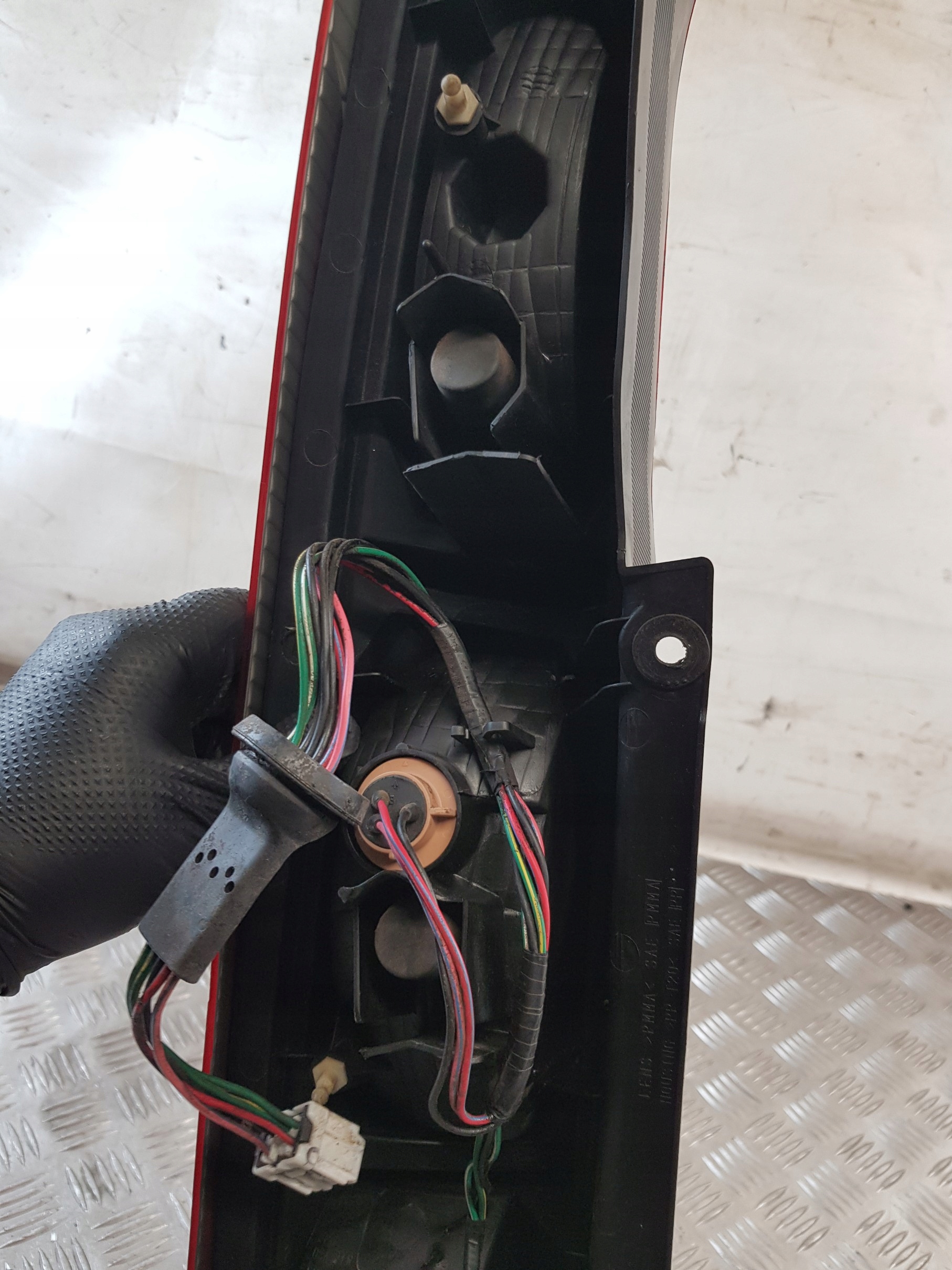 light right rear part NISSAN X-TRAIL T30 EUROPA