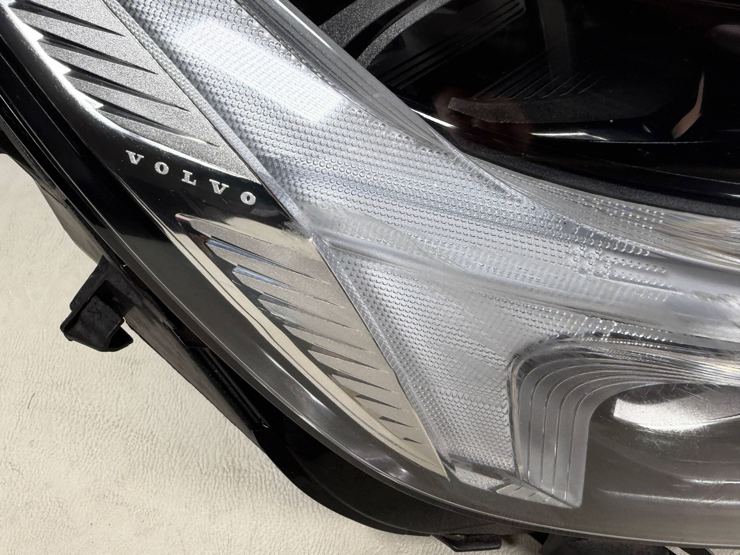 Volvo Xc60 Xc-60 2 II 18- Full Led light right front front