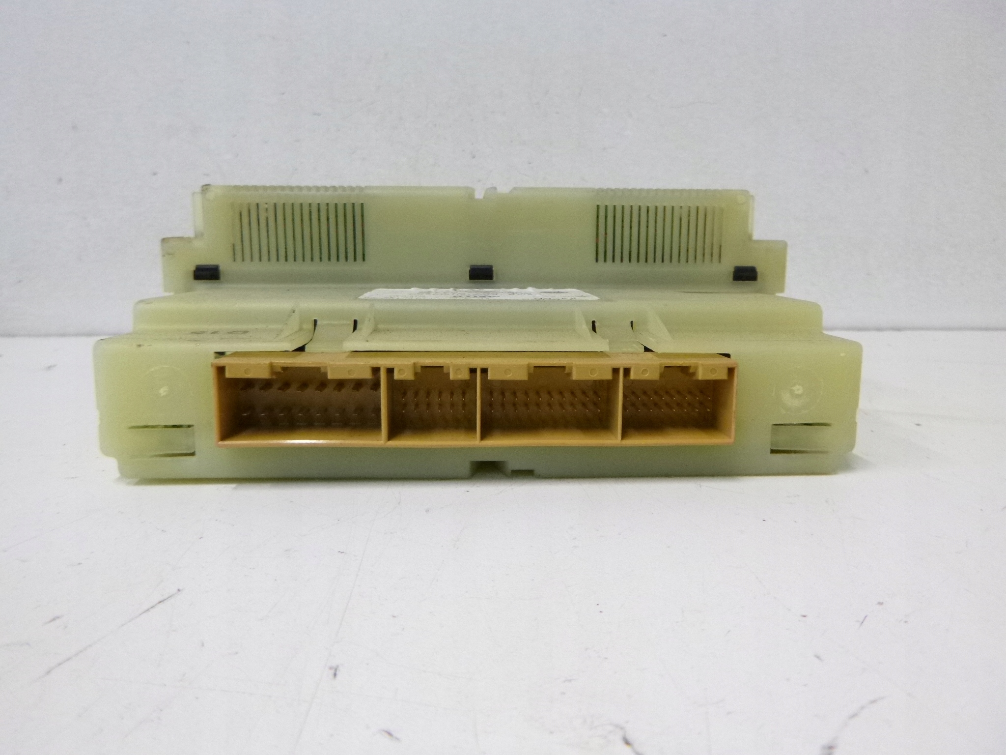 UNITE COMMANDE CLIMA BOUCHES BUSES VW PASSAT B5 98R.