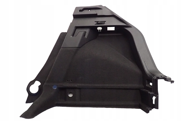 /P1/10 - AUDI A1 82A бекон багажника правый 82A867428A