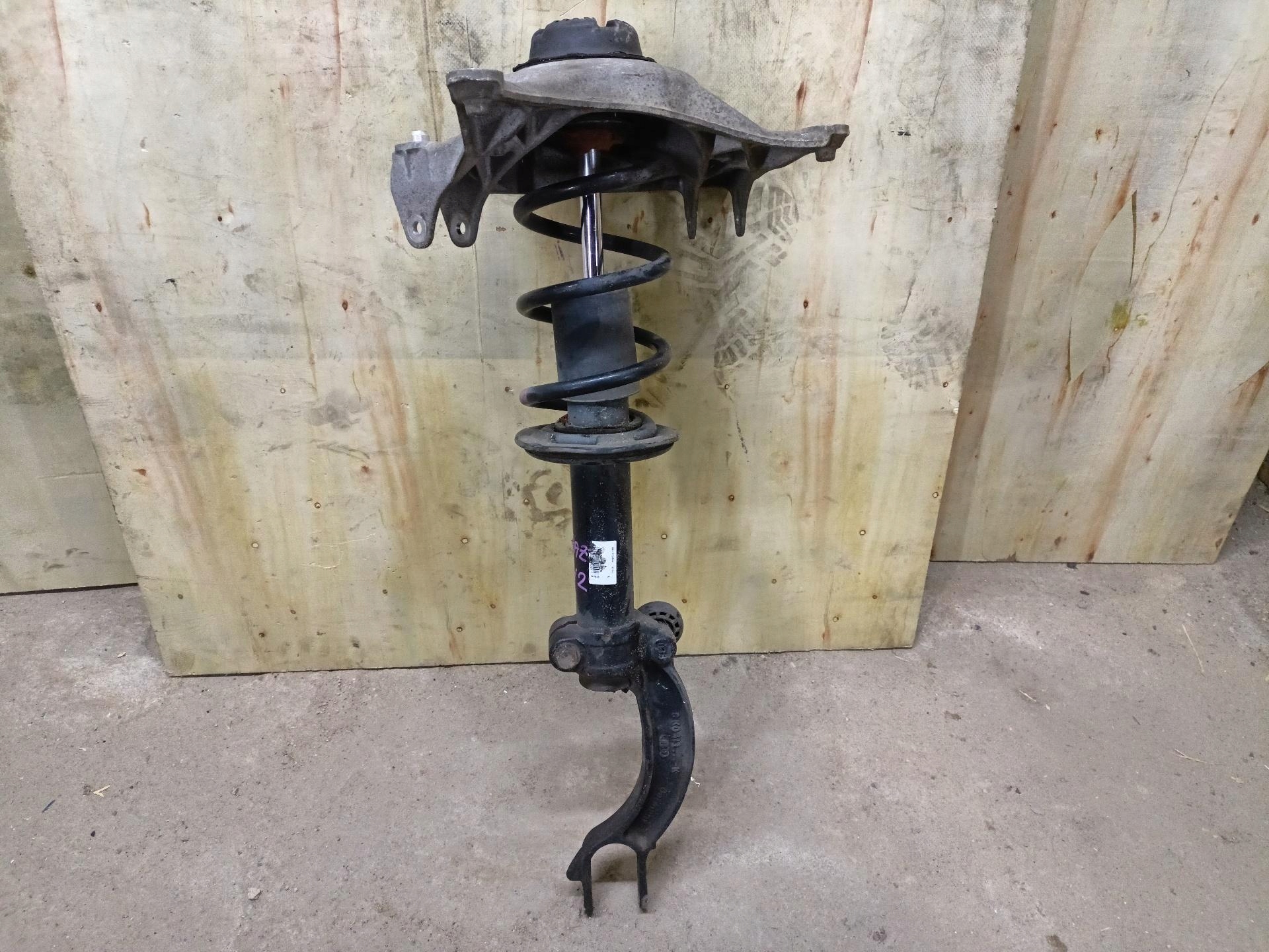 shock absorber front left side Audi A4 B8 2011 8K0413031AG