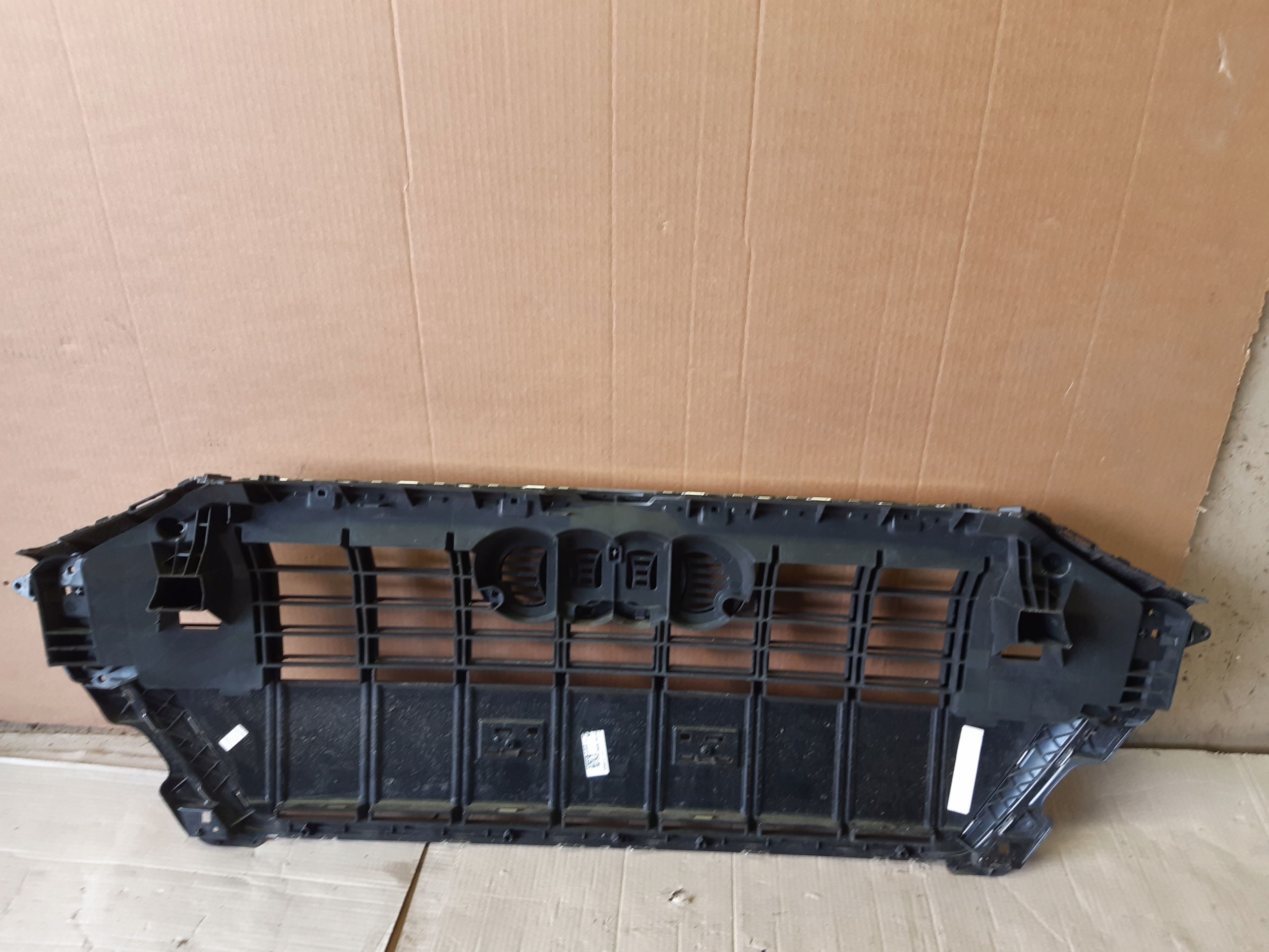 Audi Q3 Kühlergrill FRONTGRILL Kühlergitter 83A853651 - Thumbnail 7