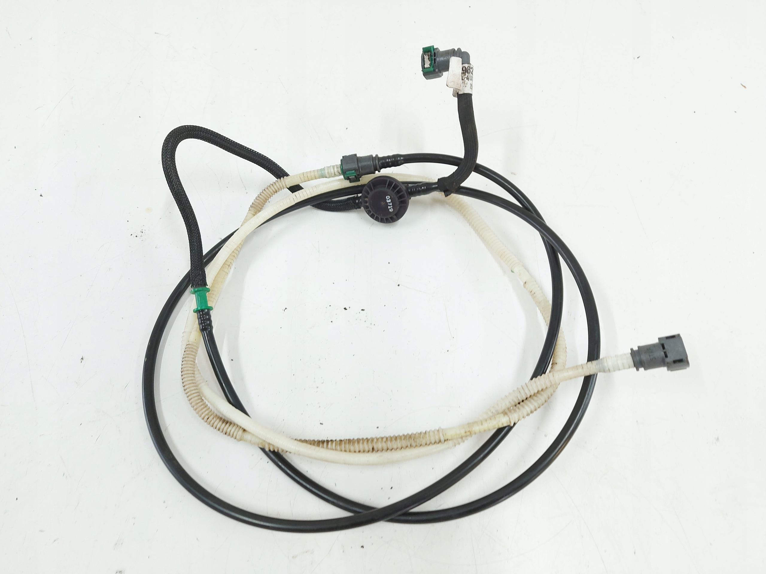 9825019180 - C3 AIRCROSS PEUGEOT шланг топливного фильтра 19r.