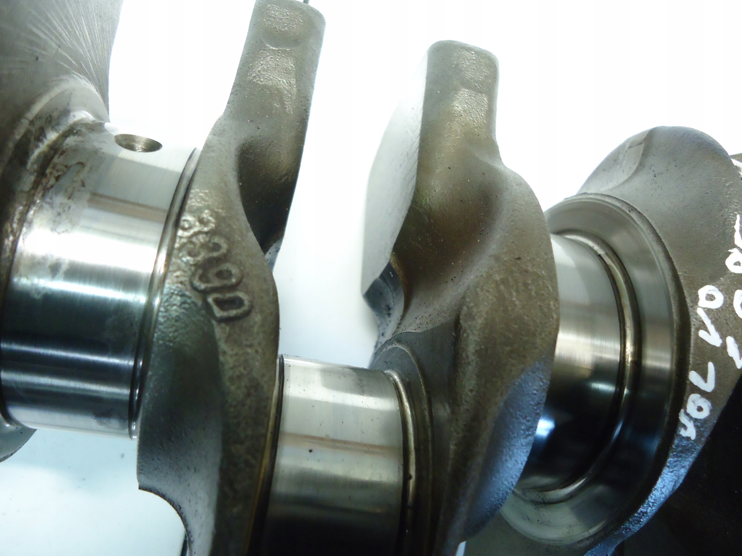 VOLVO S40 S60 V50 2.0 D3 D5204T3 crank