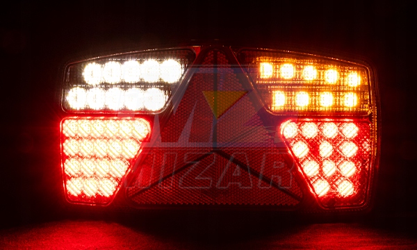 Lampa tylna 53 LED z trojkatem prawa L1815 Color orange